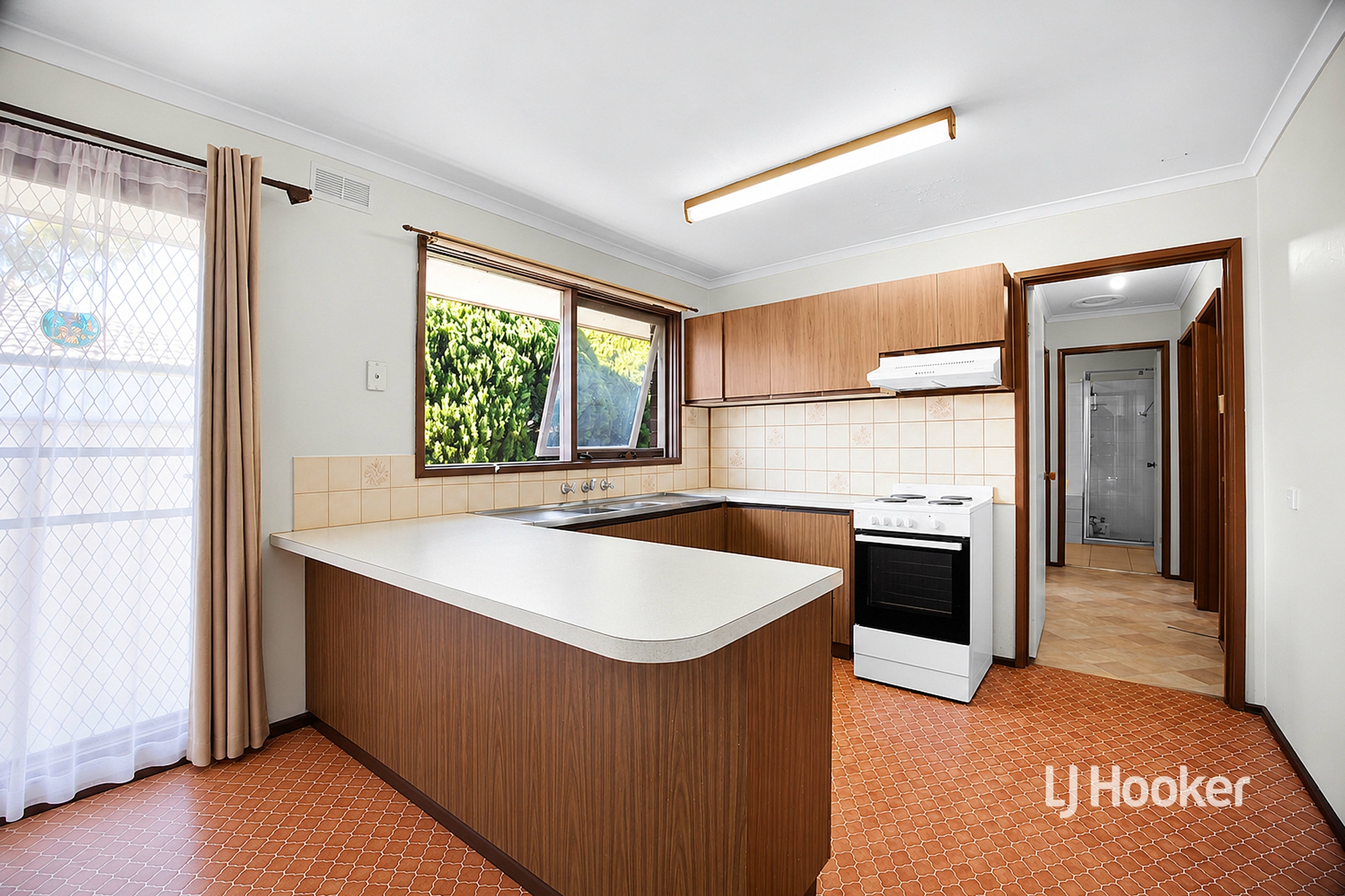 162 Derrimut Road — photo 5 of 14
