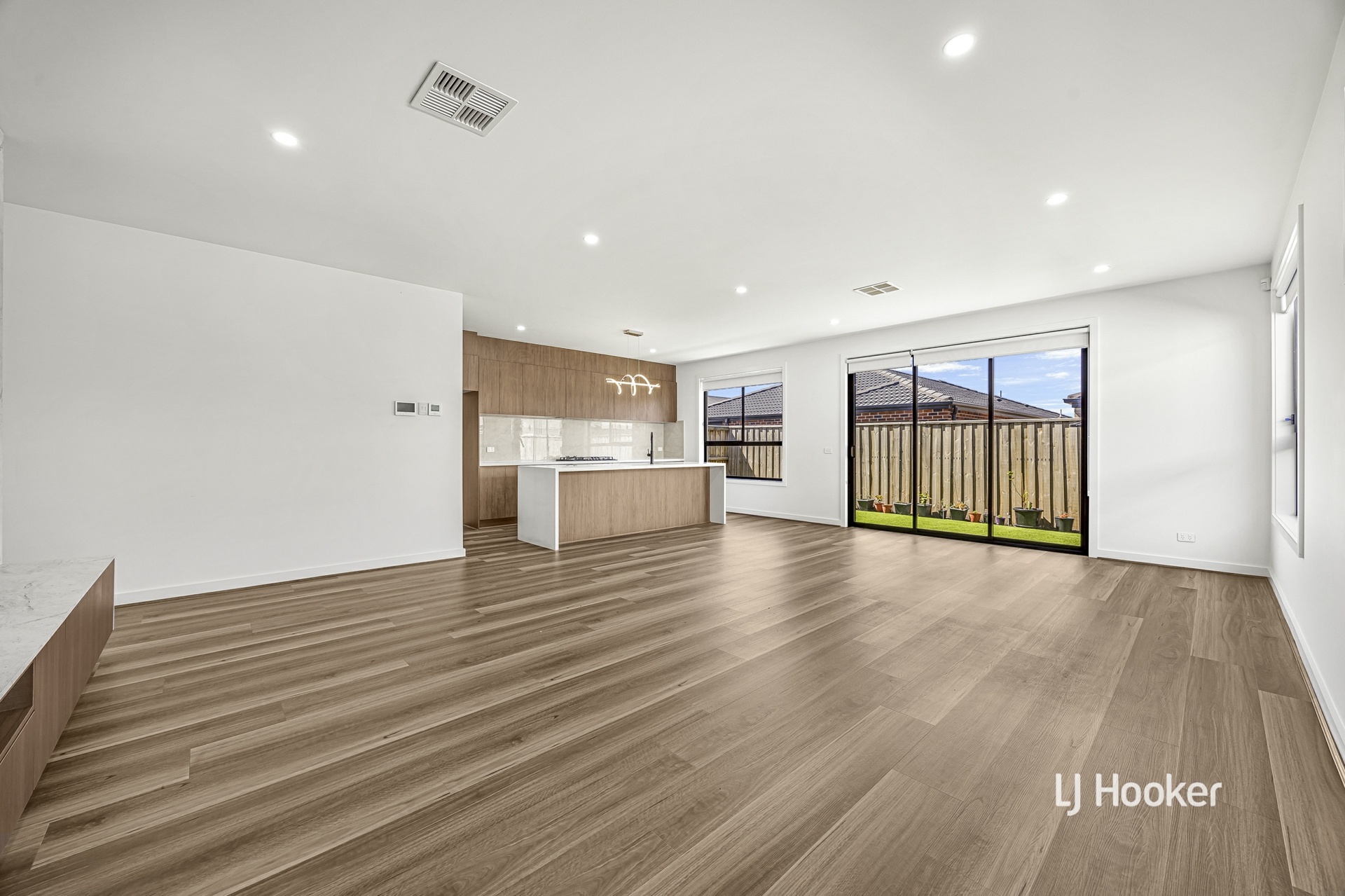 9 Hattonwall Road — photo 8 of 16