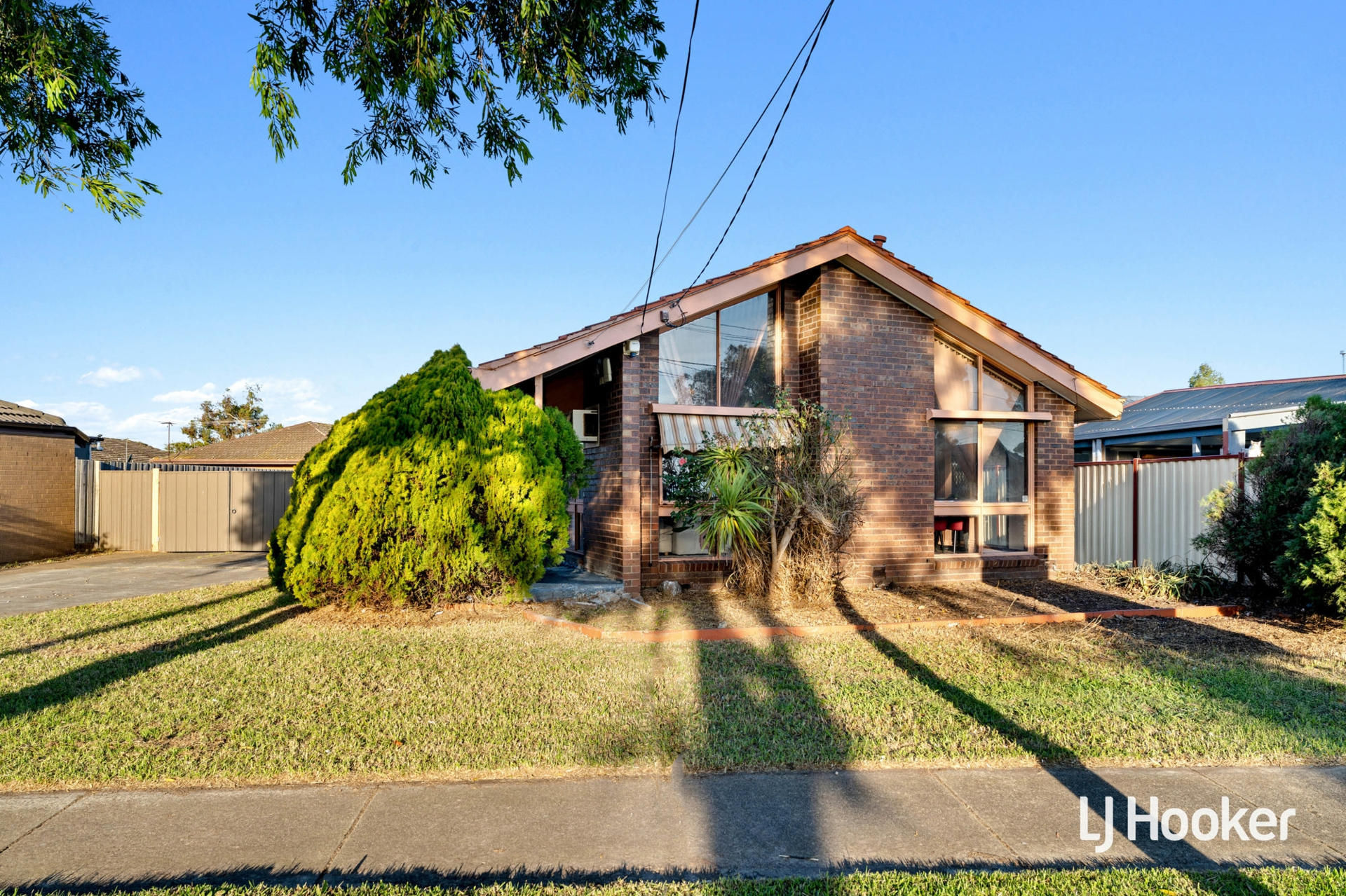 42 Baggott Drive — photo 2 of 2