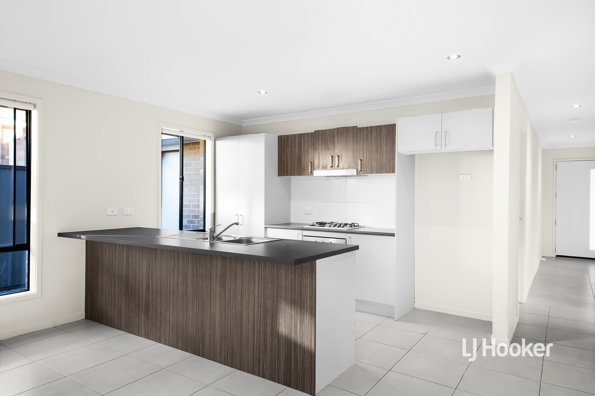 21 Michael Place — photo 6 of 16