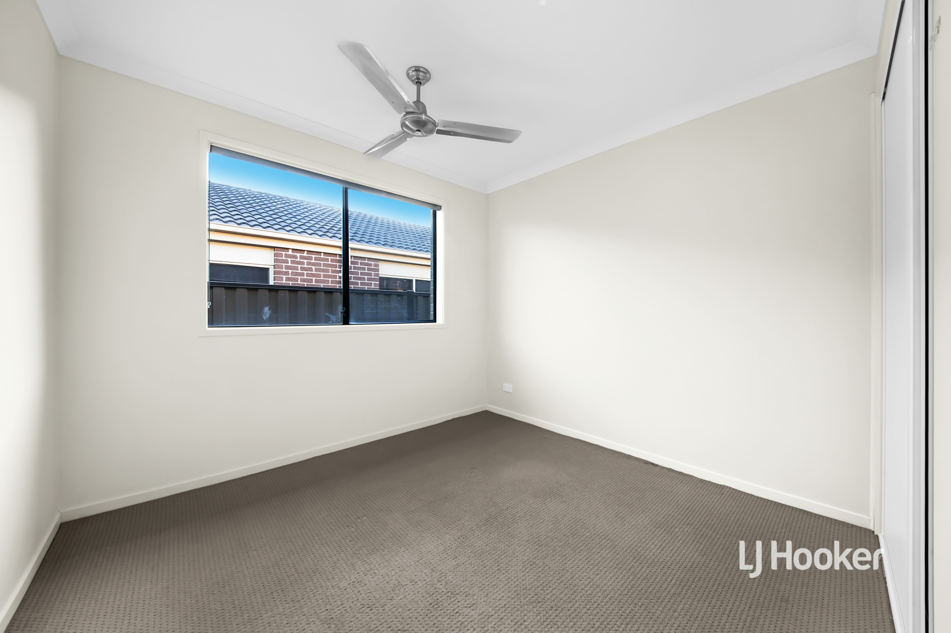 21 Michael Place — photo 10 of 16