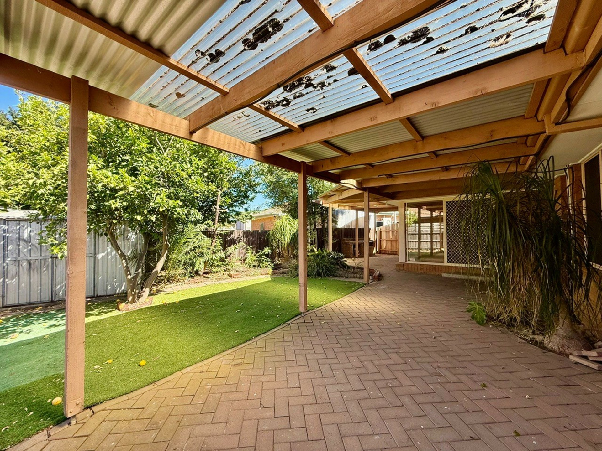 8 Macks Place — photo 9 of 9