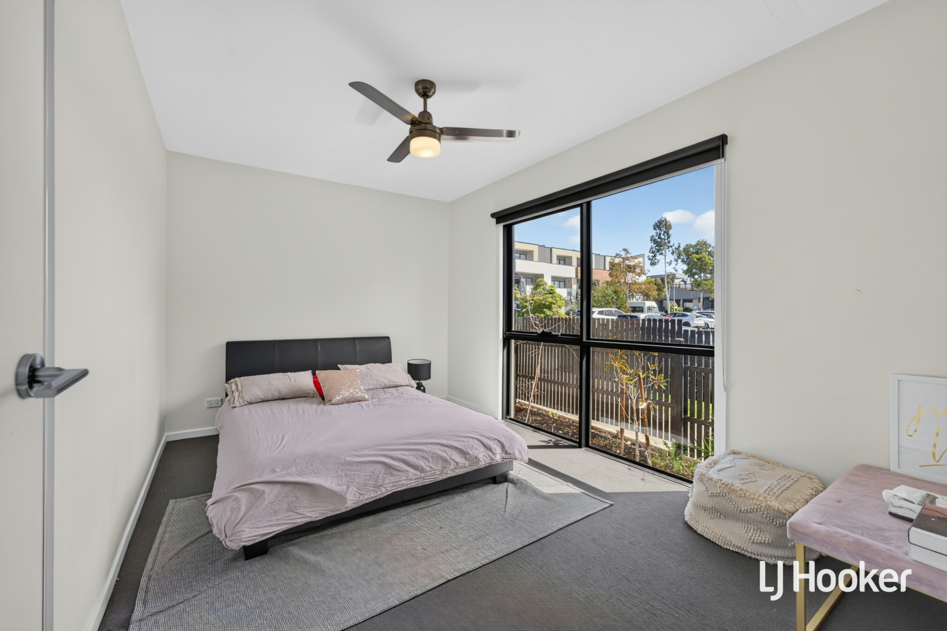 15 Tribeca Drive — photo 2 of 17