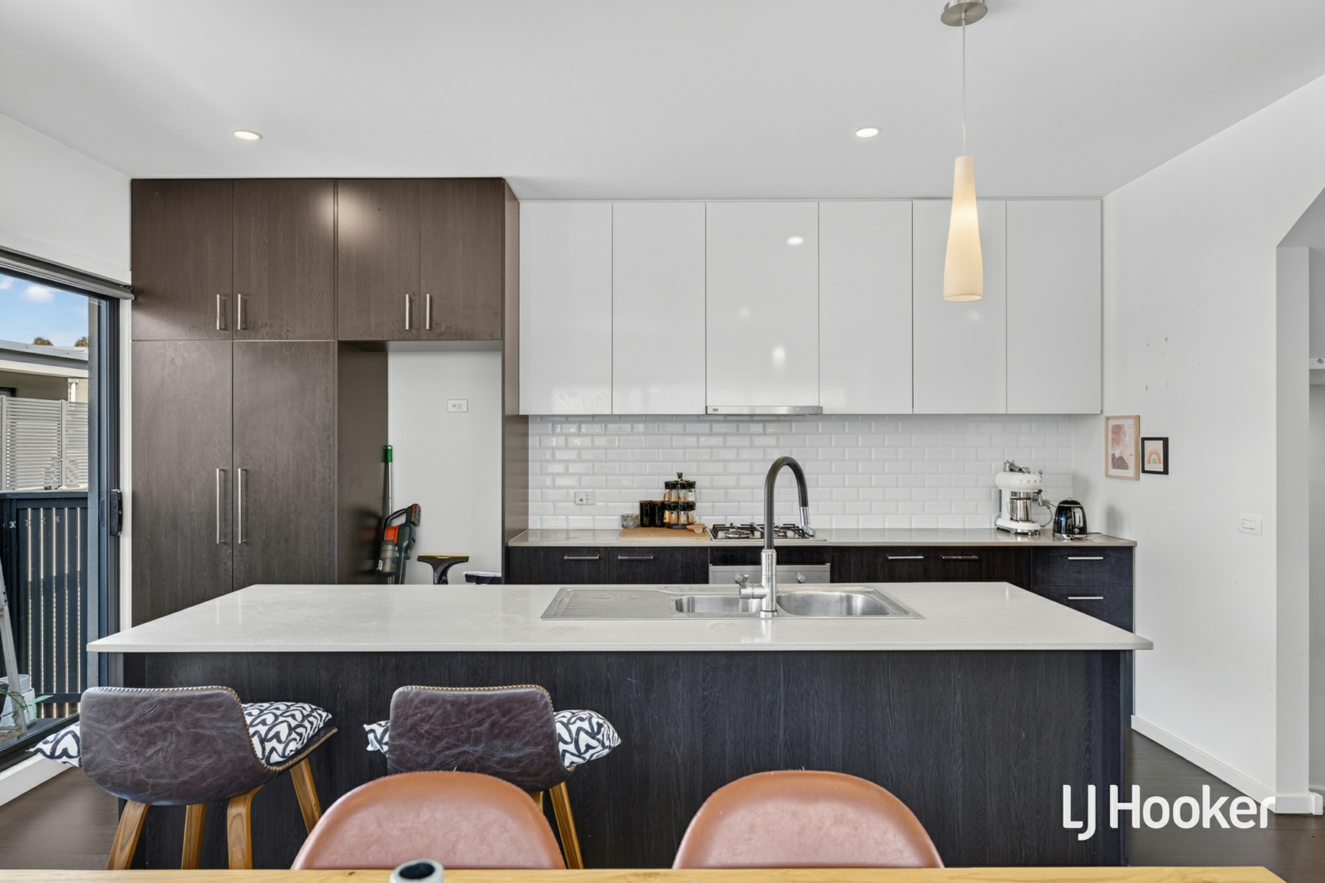 15 Tribeca Drive — photo 5 of 17