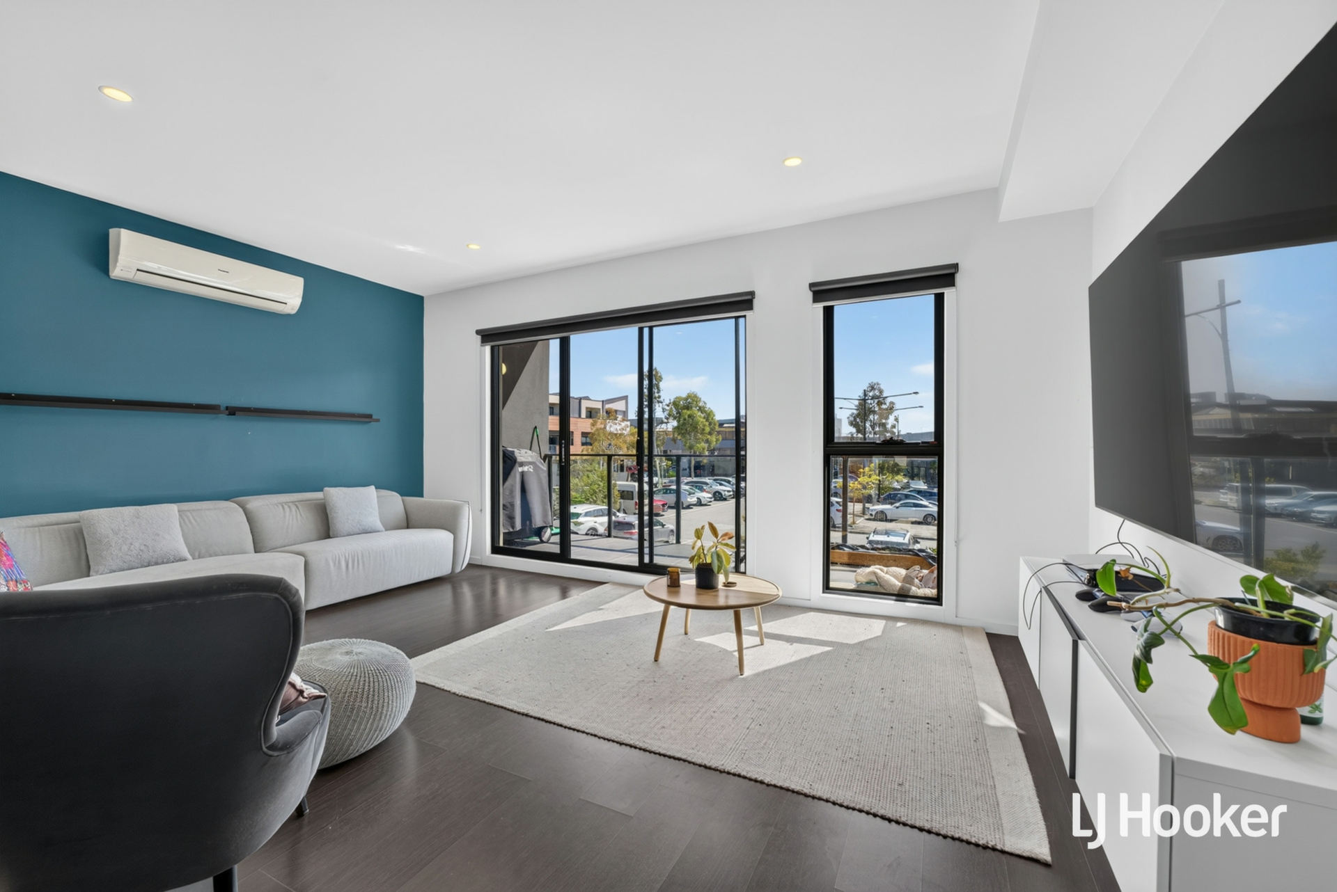 15 Tribeca Drive — photo 8 of 17