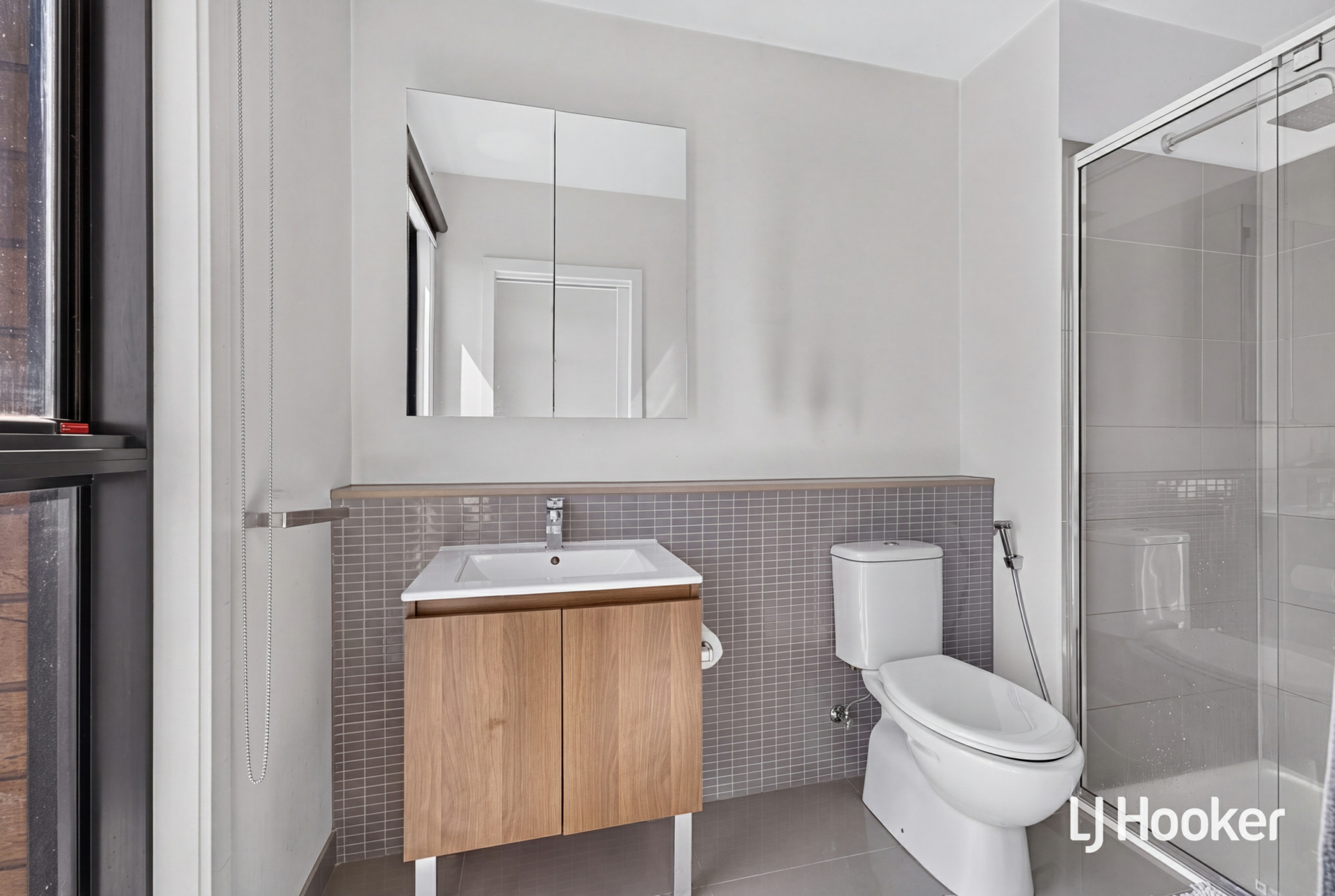 15 Tribeca Drive — photo 11 of 17
