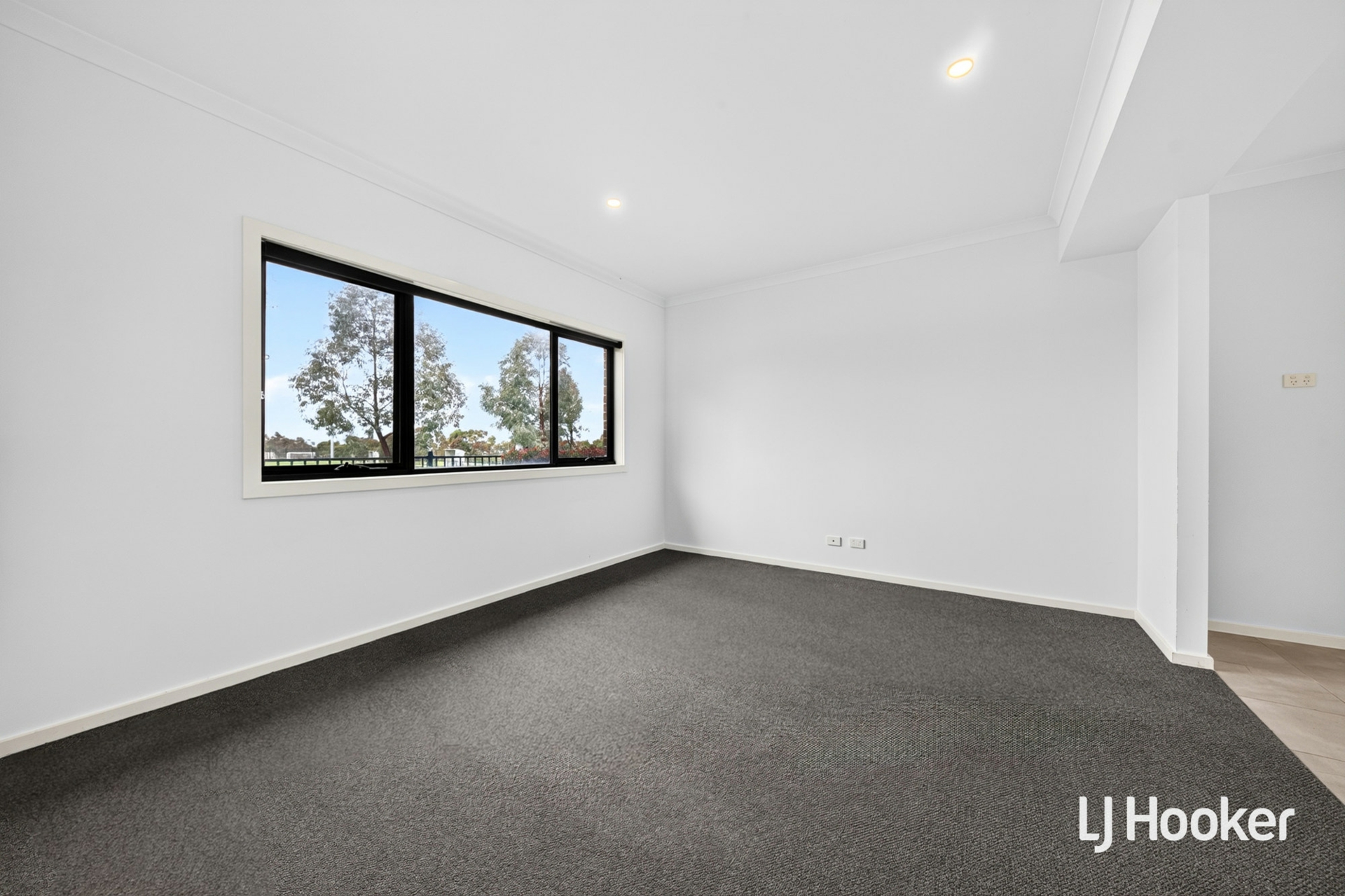 10/205 James Mirams Drive — photo 3 of 14