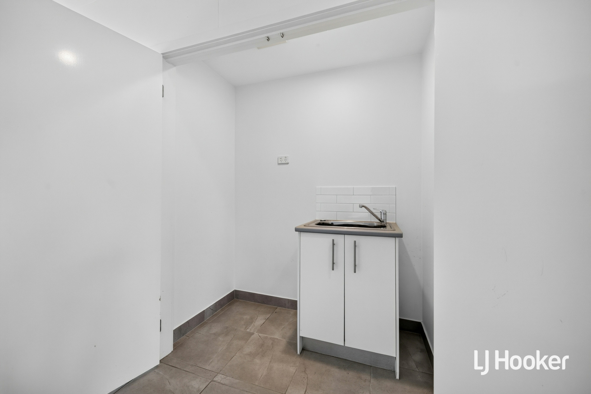 10/205 James Mirams Drive — photo 13 of 14