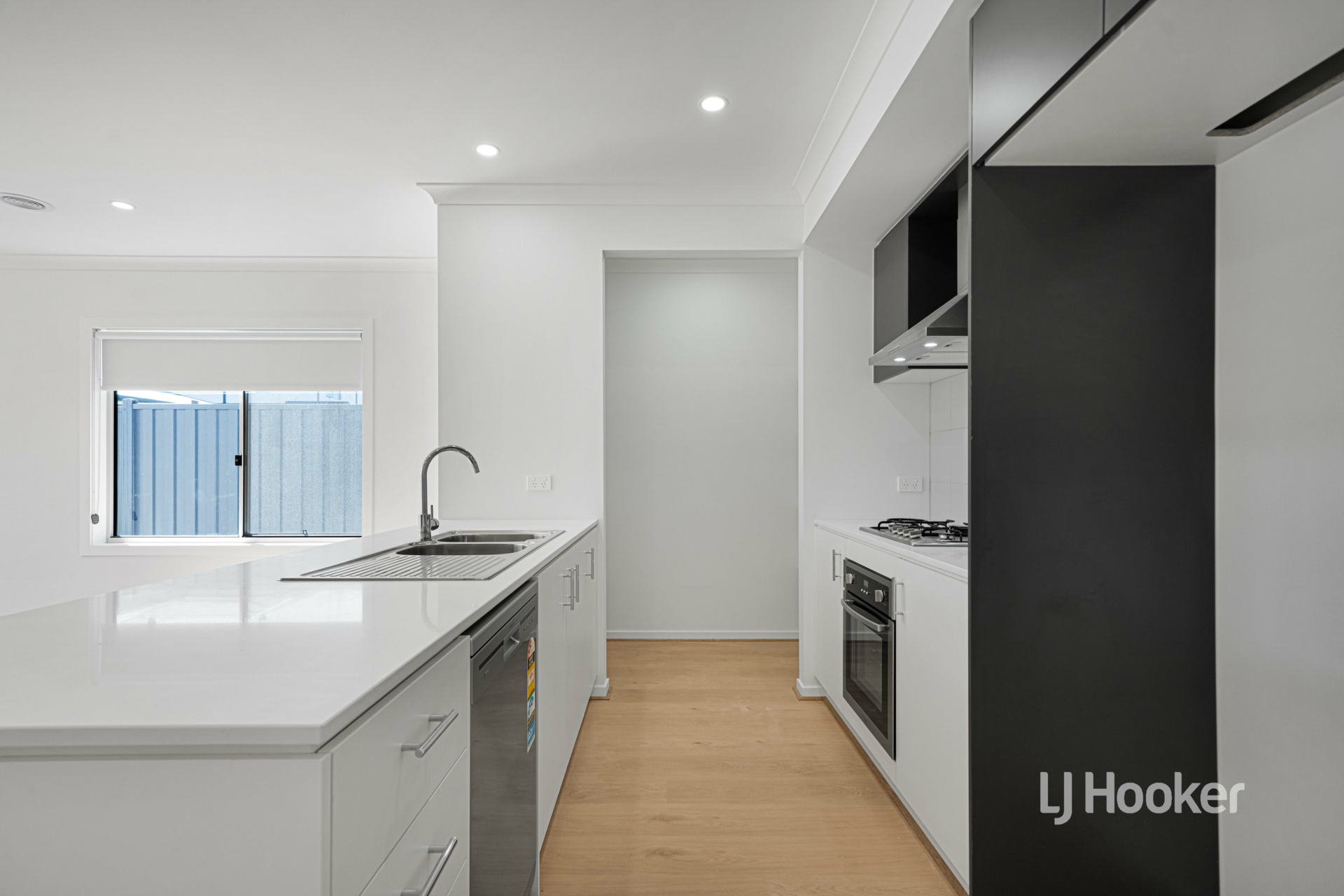 120 Highline Boulevard — photo 5 of 14