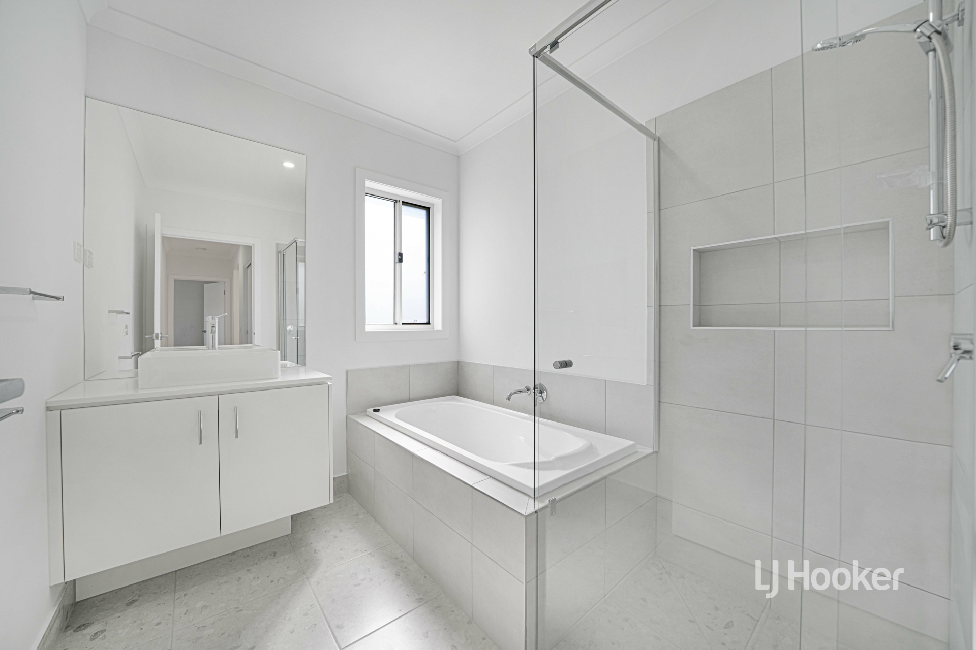 120 Highline Boulevard — photo 13 of 14