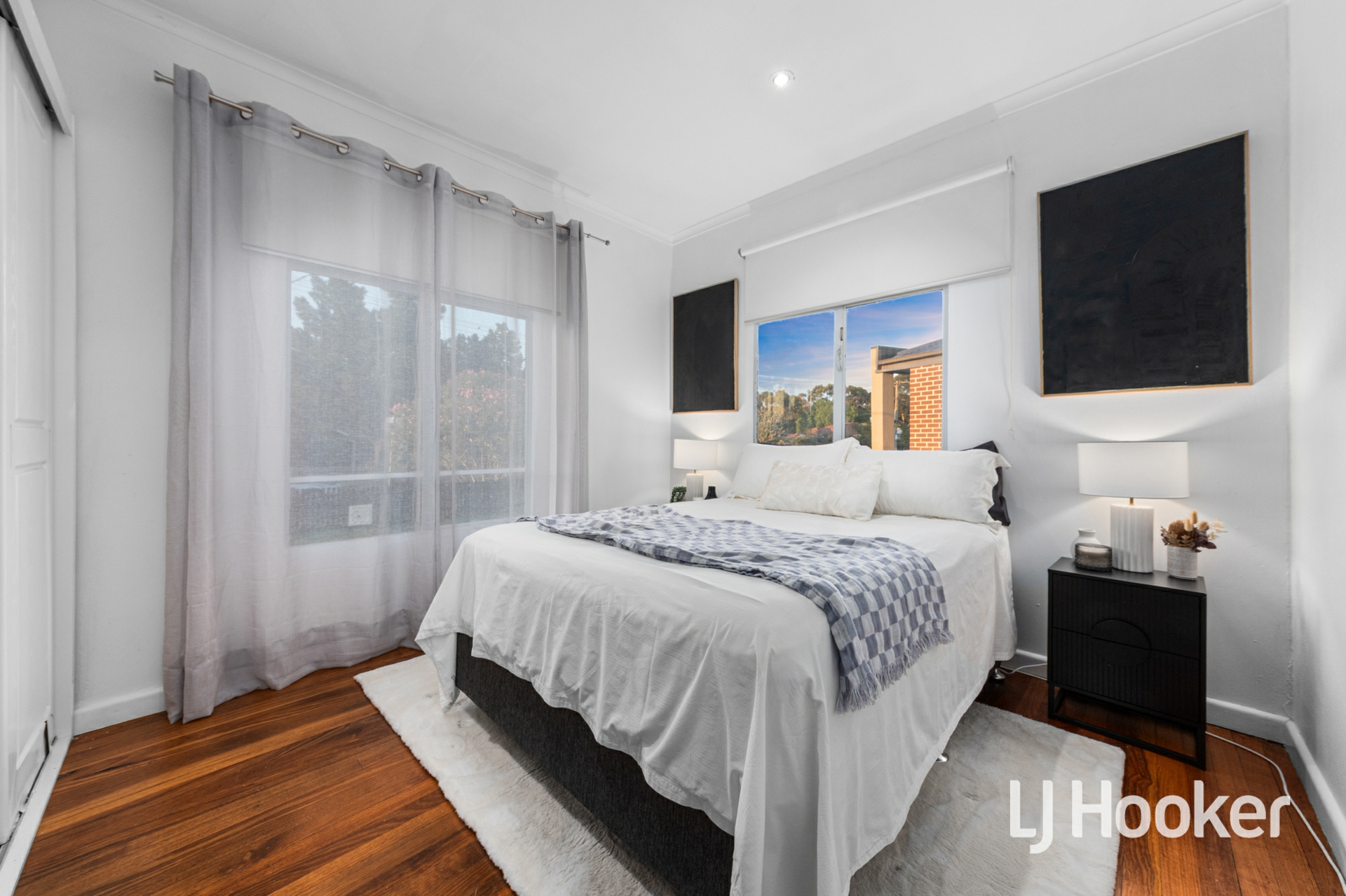 19 Charlesworth Street — photo 5 of 17