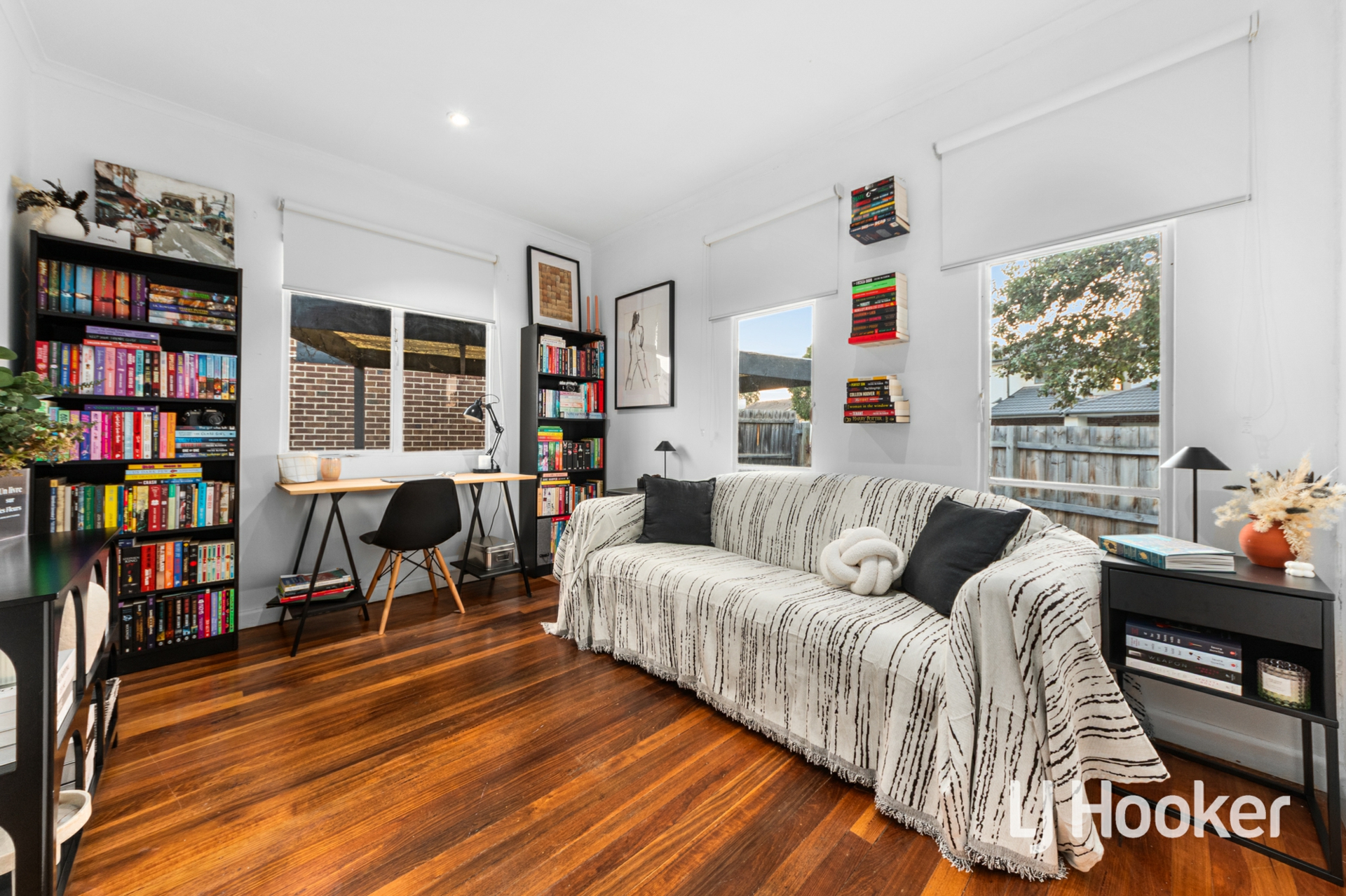 19 Charlesworth Street — photo 9 of 17