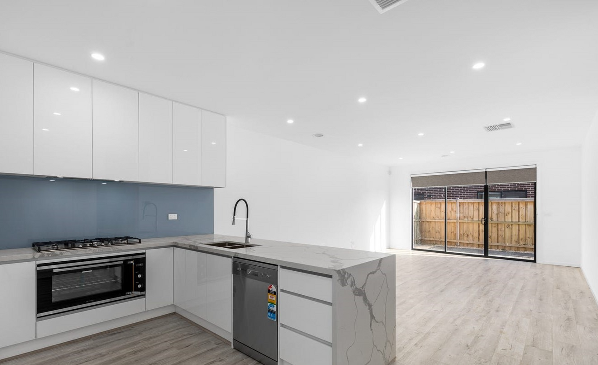 45 Wollahra Rise — photo 3 of 14