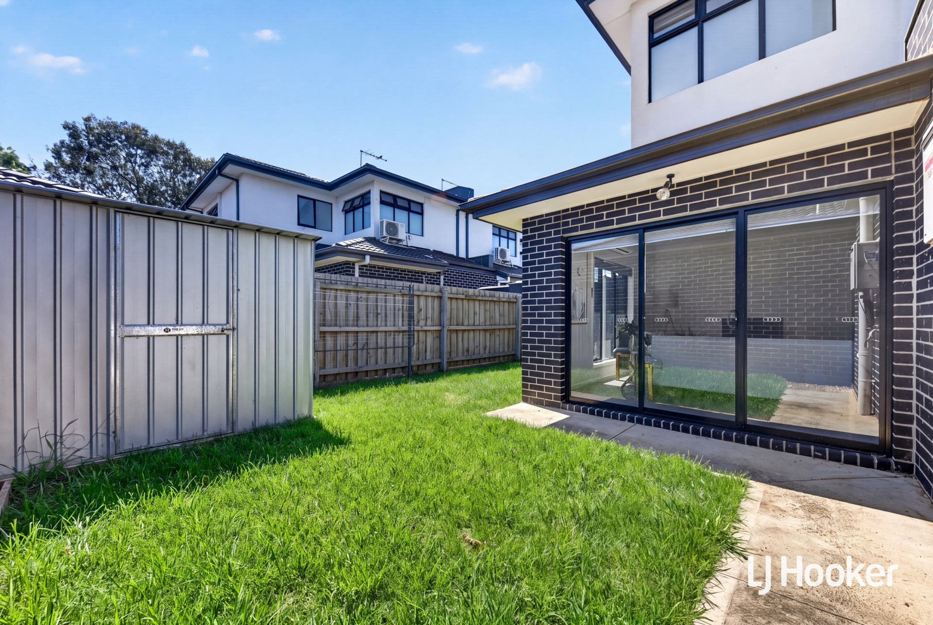 10/37 Latham Street — photo 14 of 14