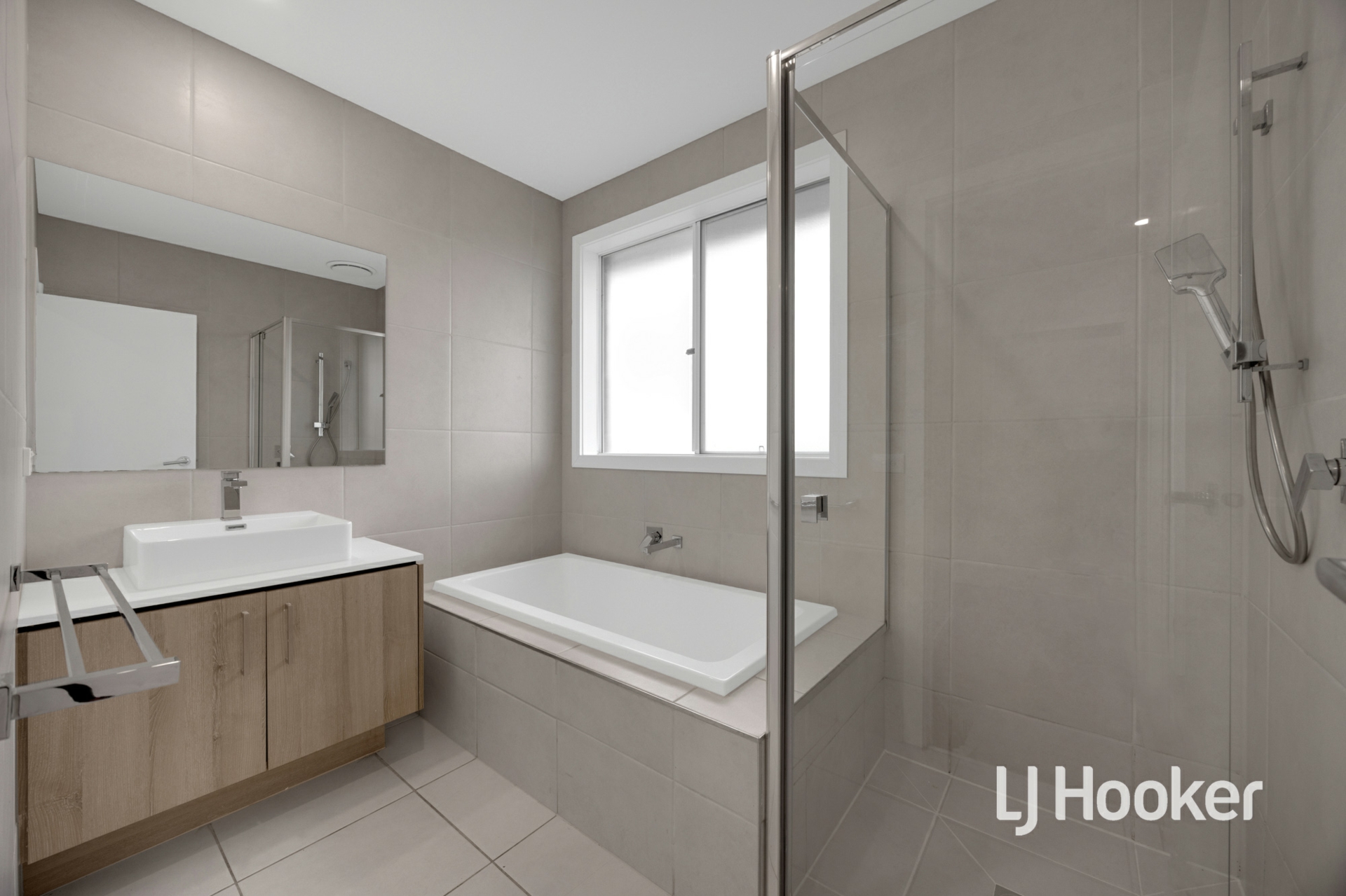 38 Tuppal Drive — photo 10 of 12