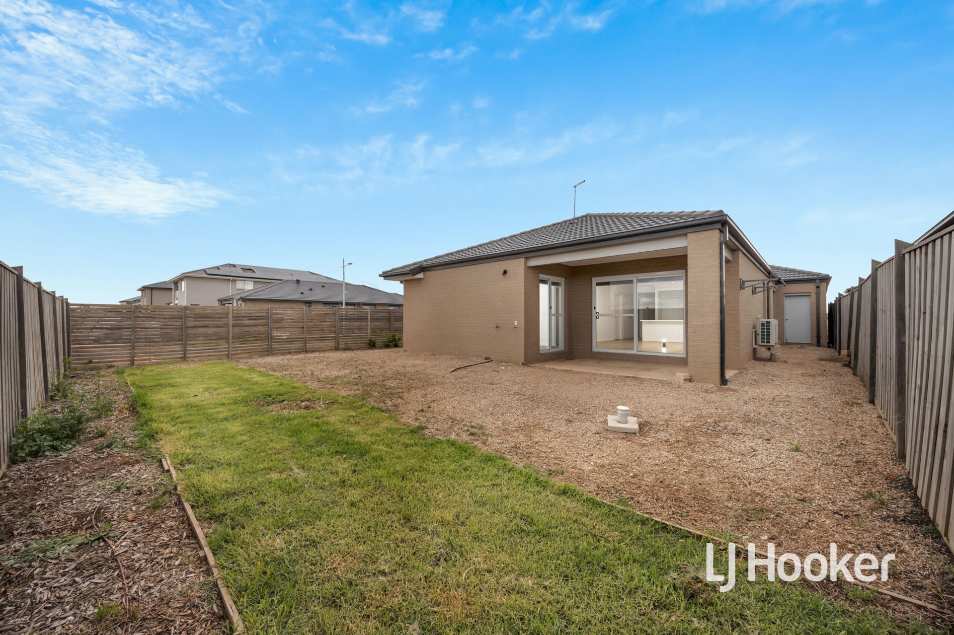 38 Tuppal Drive — photo 12 of 12