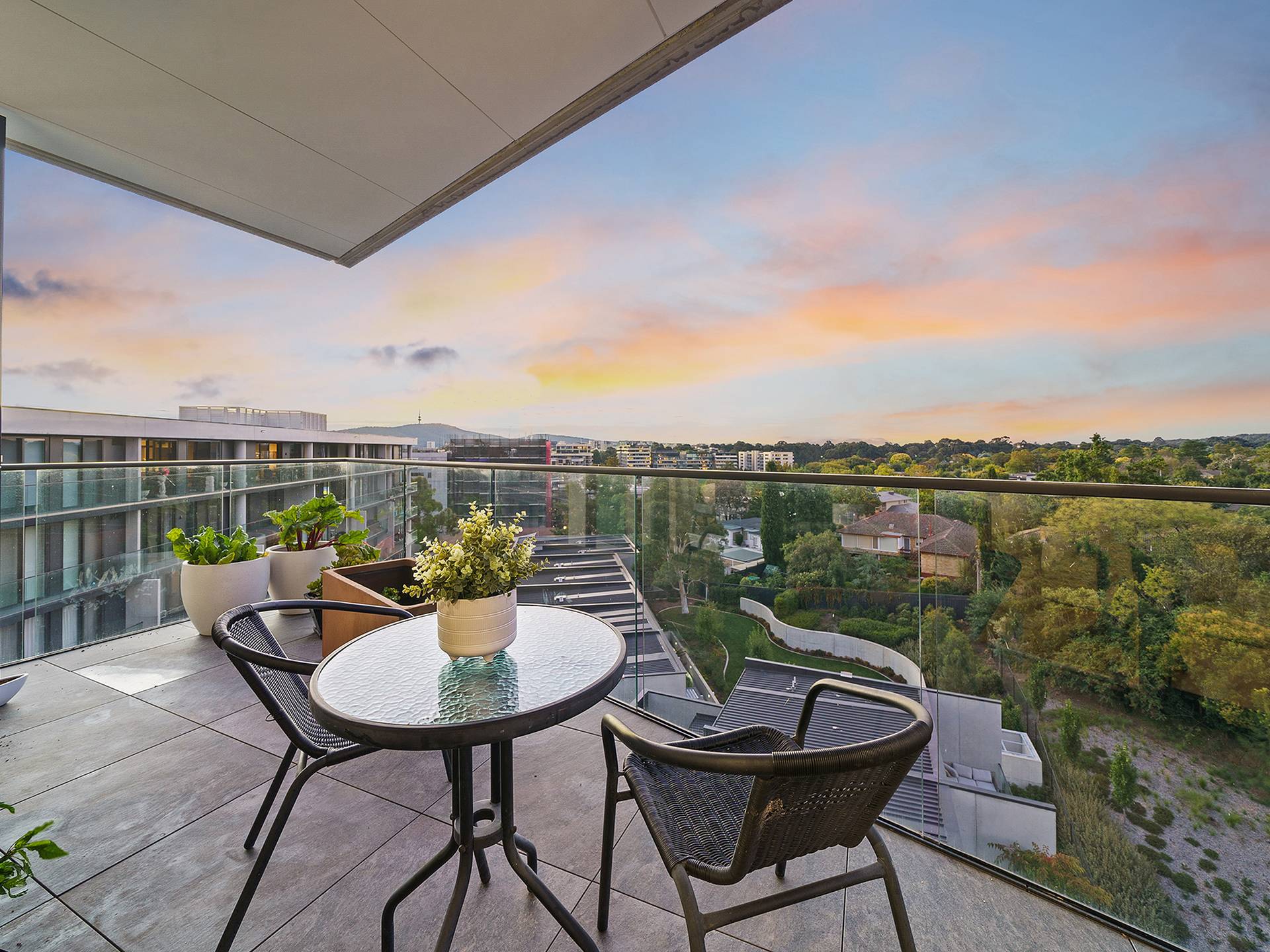 125/81 Constitution Avenue, Campbell