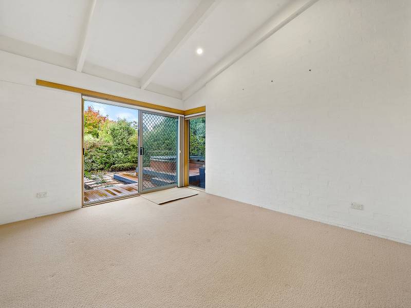 38 Hughes Crescent, NGUNNAWAL
