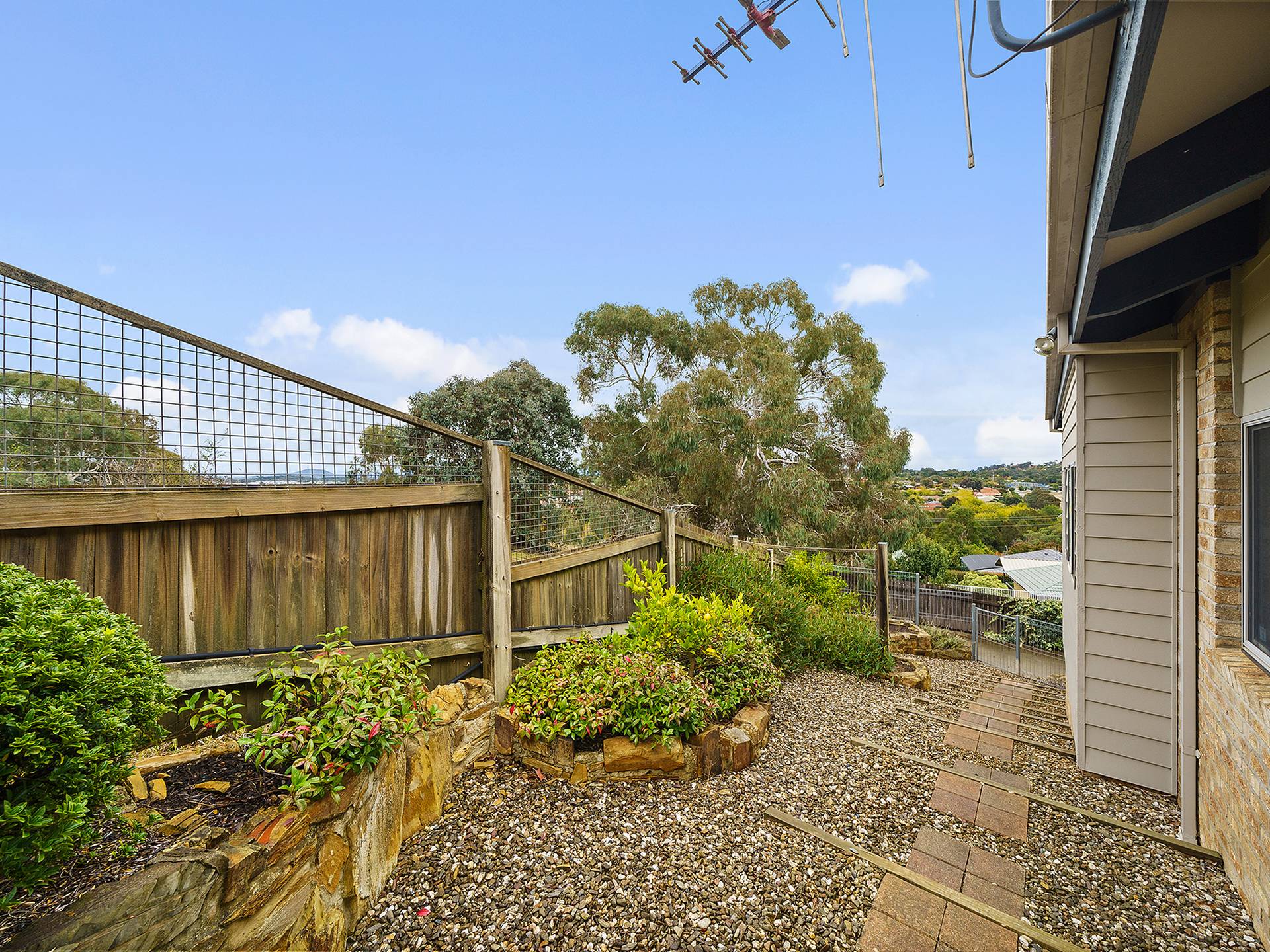 38 Hughes Crescent, NGUNNAWAL