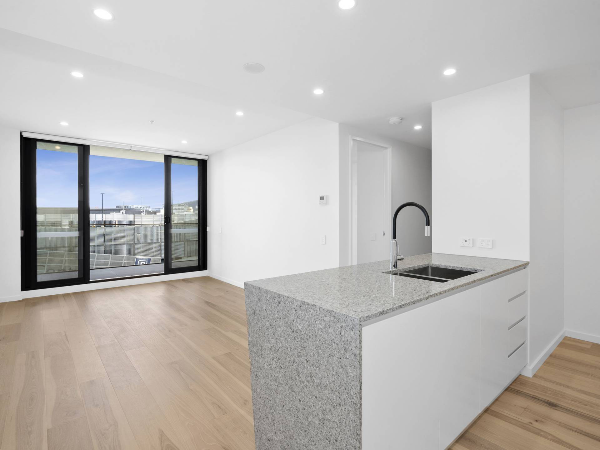 611/65 Cooyong Street, BRADDON
