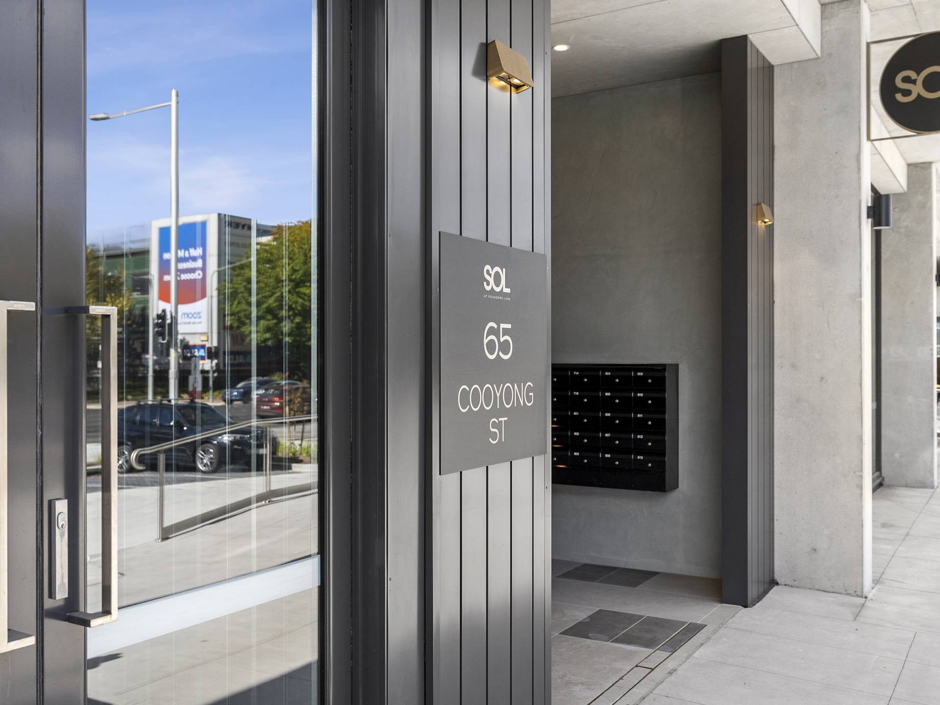 611/65 Cooyong Street, BRADDON