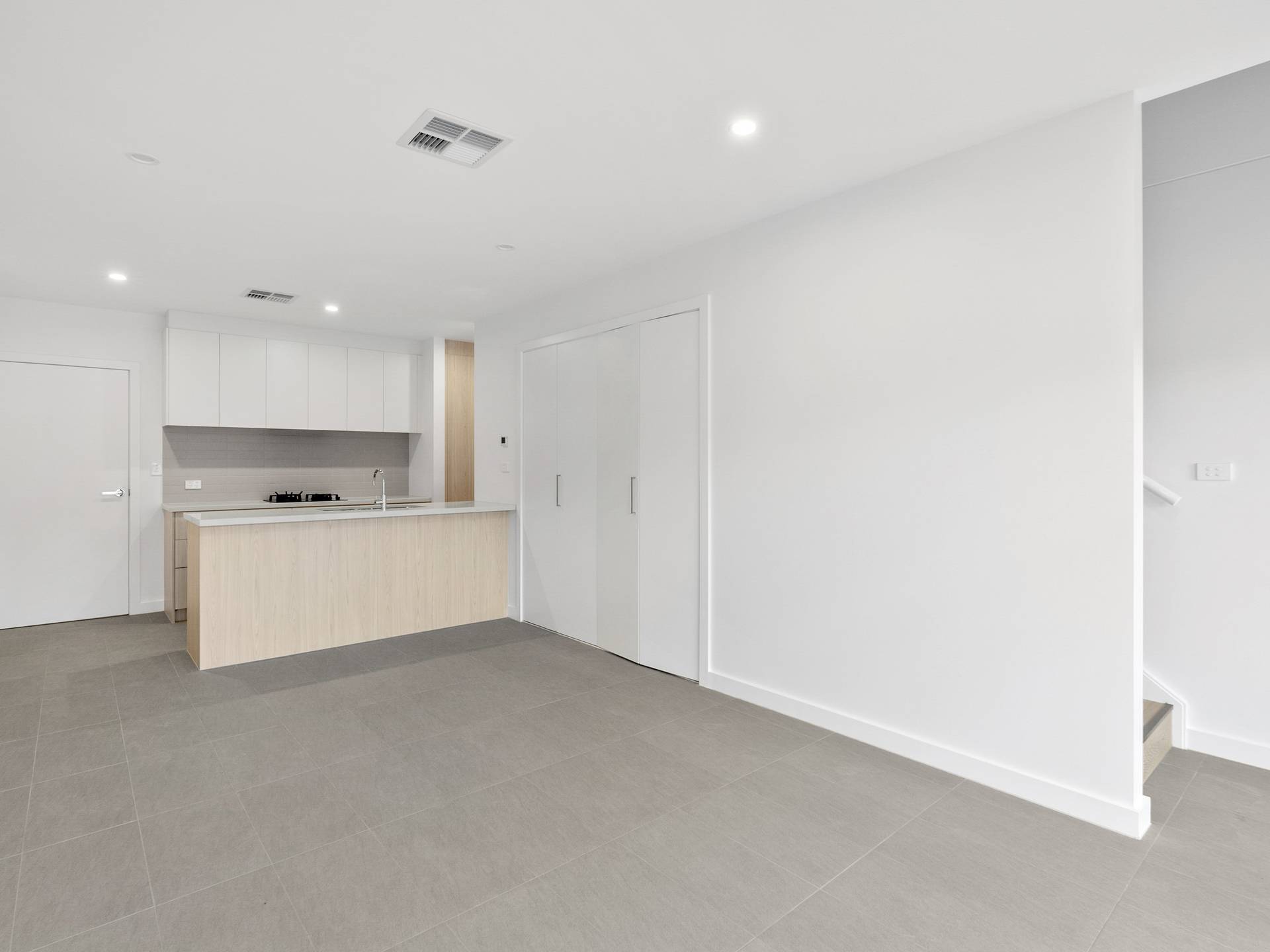 43/60 Kingsland Parade, CASEY