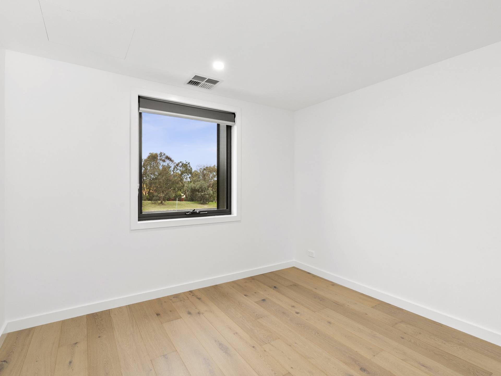 43/60 Kingsland Parade, CASEY
