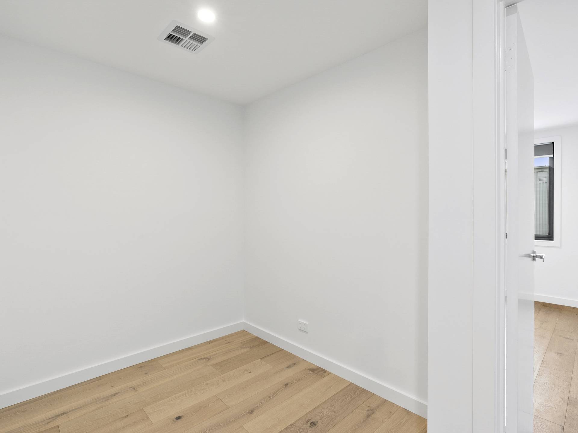 43/60 Kingsland Parade, CASEY