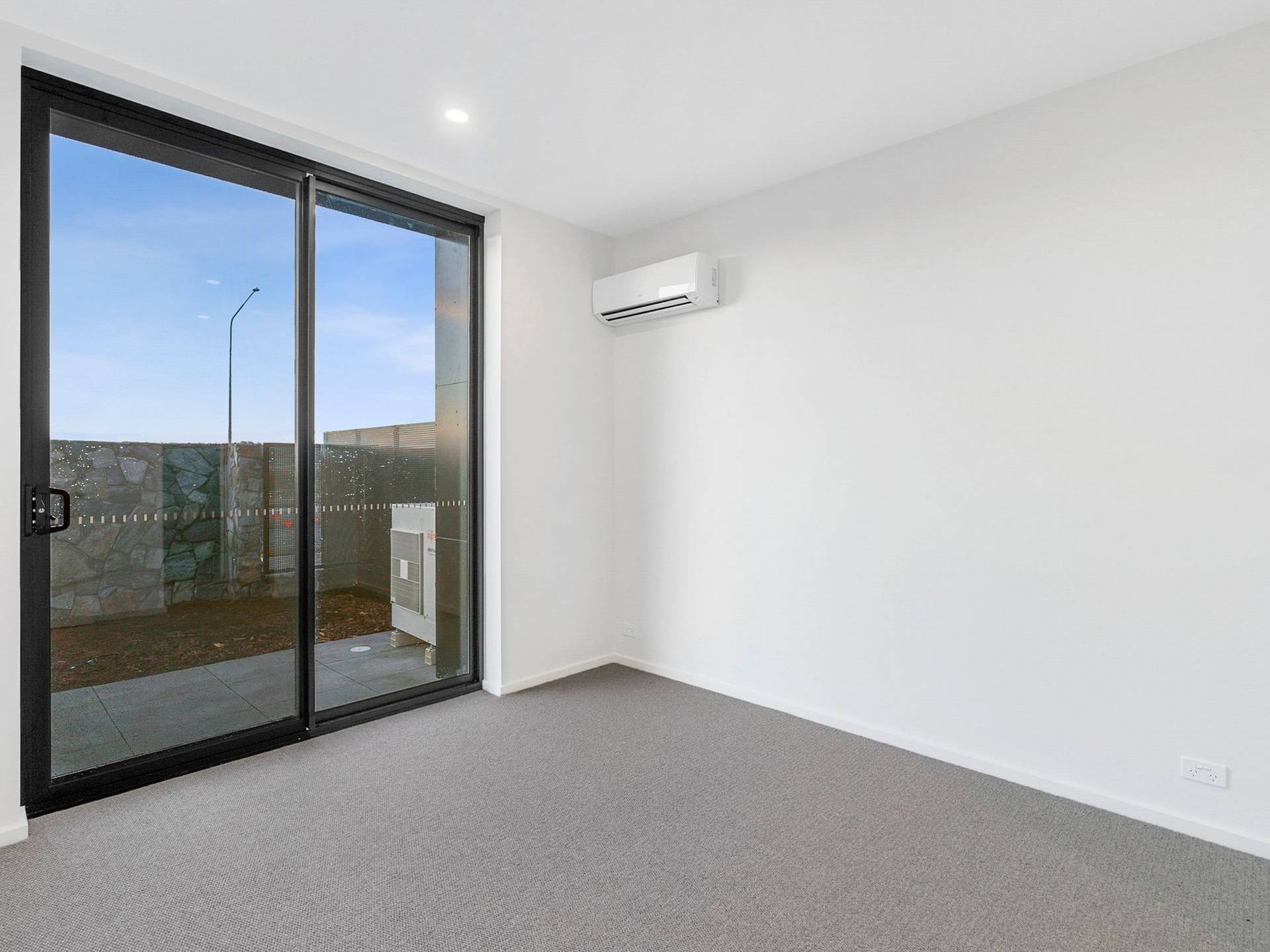 136/2 McMichael Terrace, DENMAN PROSPECT