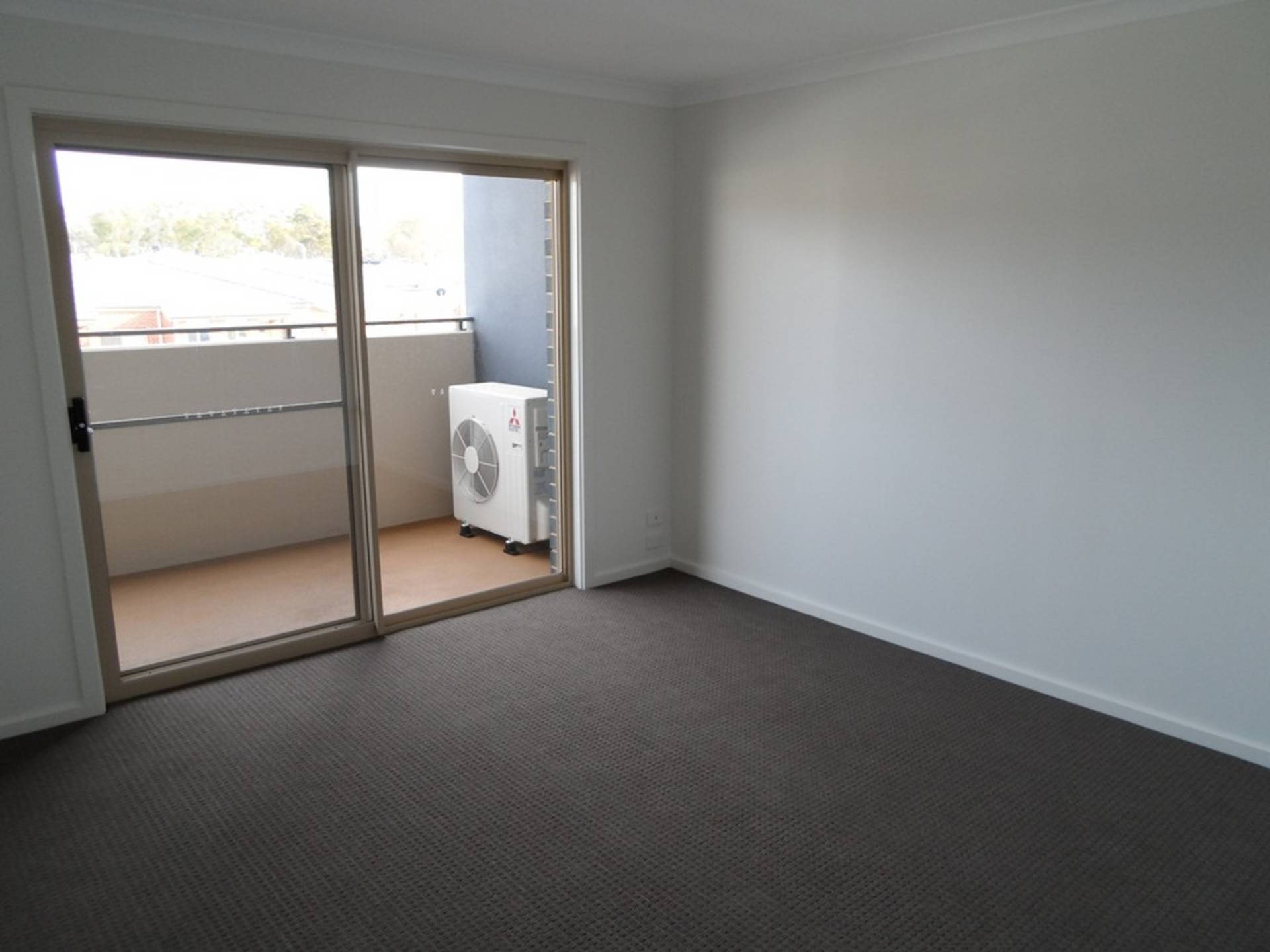 29/16 David Miller Crescent, CASEY