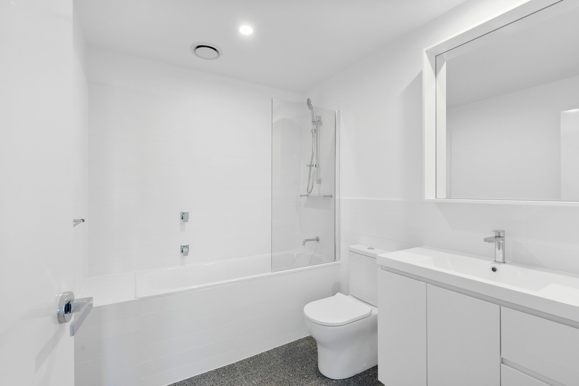 93/60 Kingsland Parade, CASEY