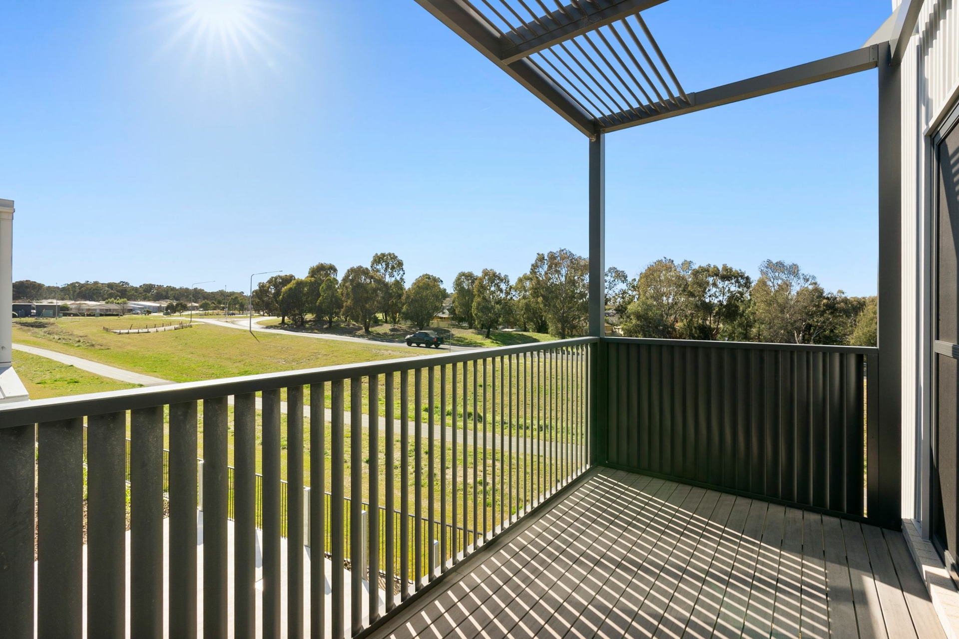 93/60 Kingsland Parade, CASEY