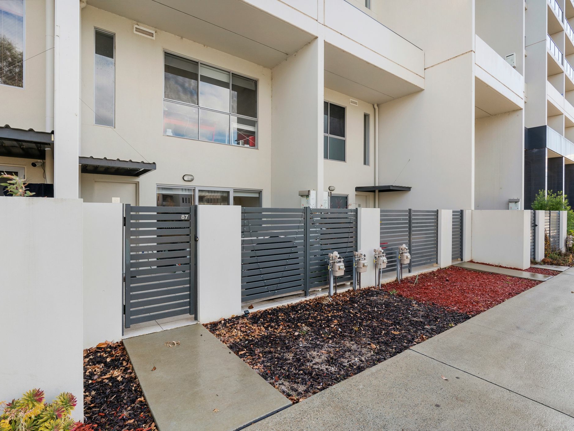 87/235 Flemington Road, FRANKLIN