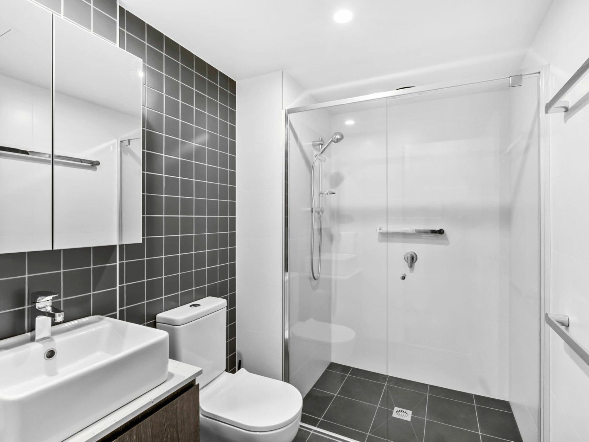 54/2 Torrens Street, BRADDON
