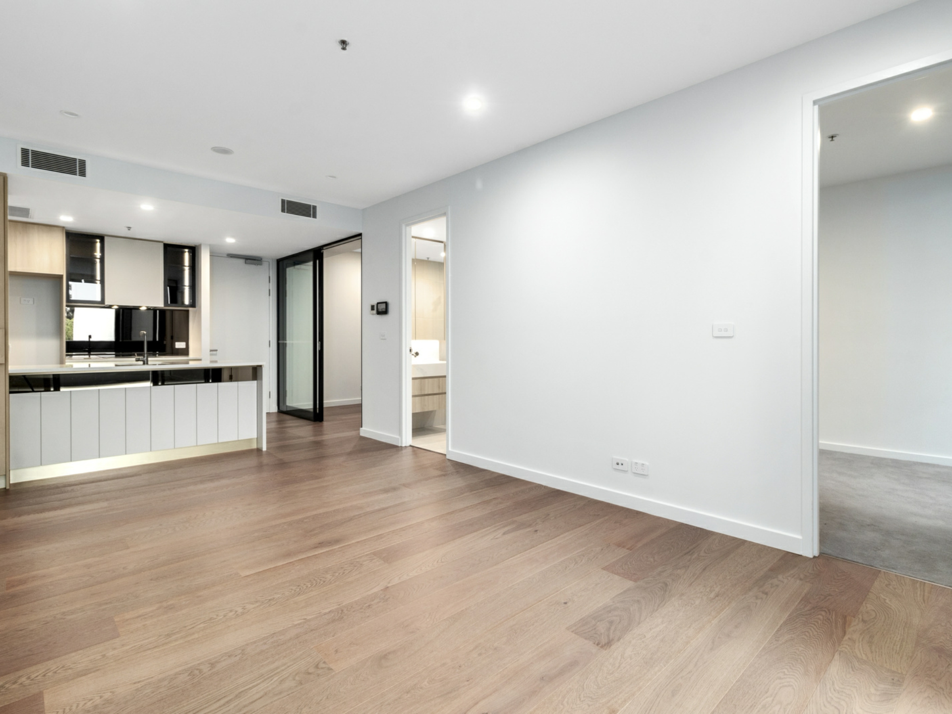 34/44 Constitution Avenue, CAMPBELL