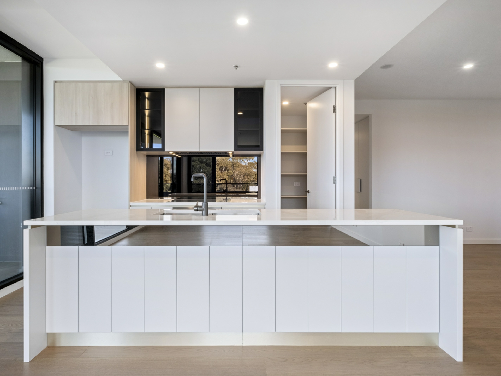 224/44 Constitution Avenue, CAMPBELL