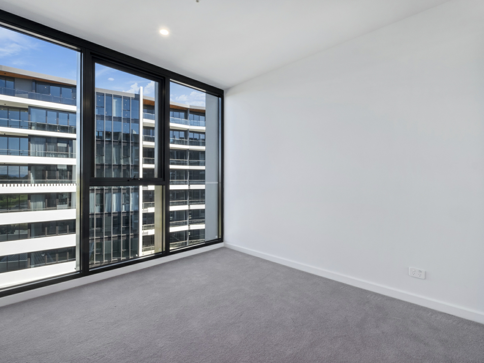 224/44 Constitution Avenue, CAMPBELL