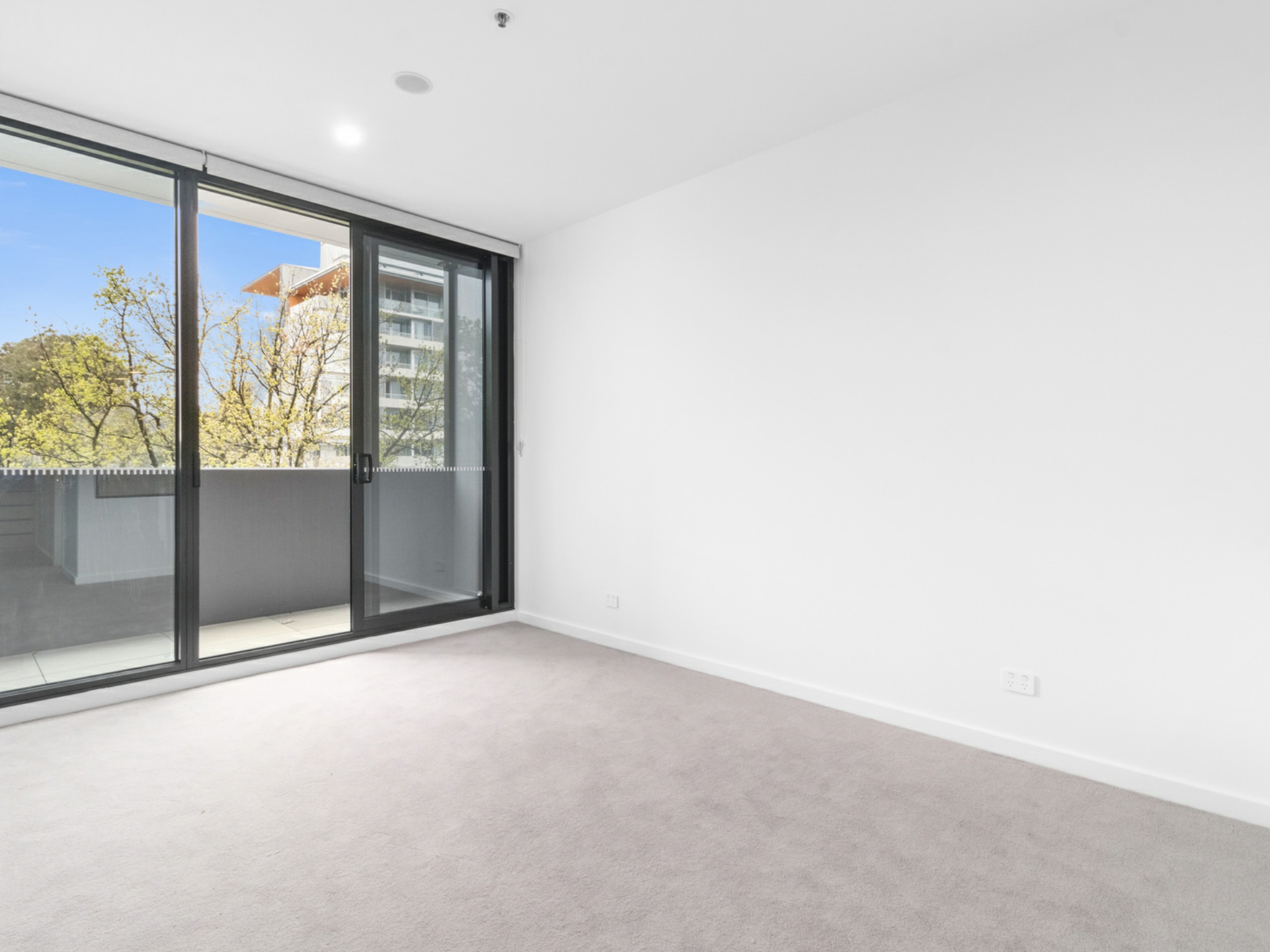 18/44 Constitution Avenue, CAMPBELL