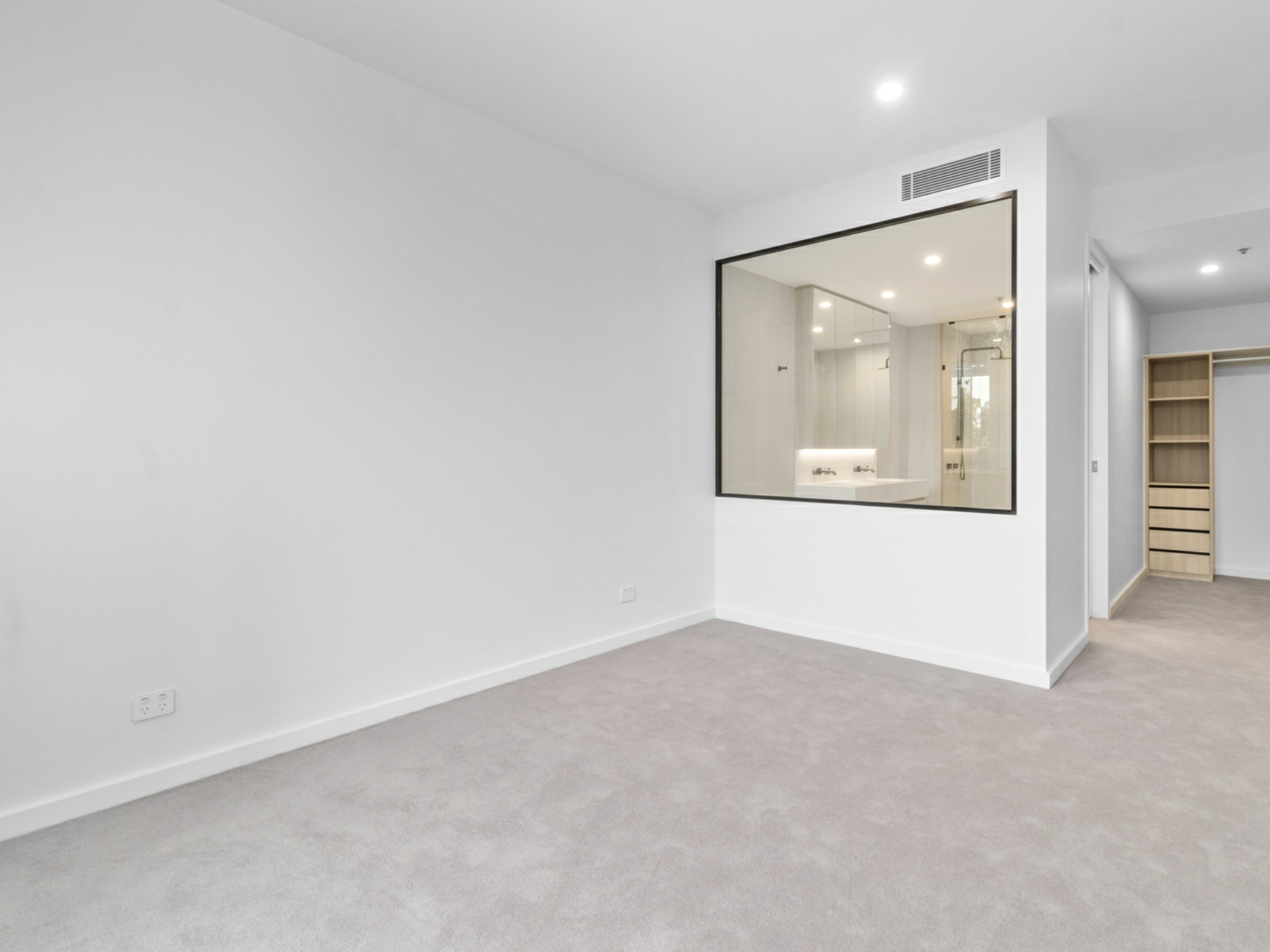 18/44 Constitution Avenue, CAMPBELL