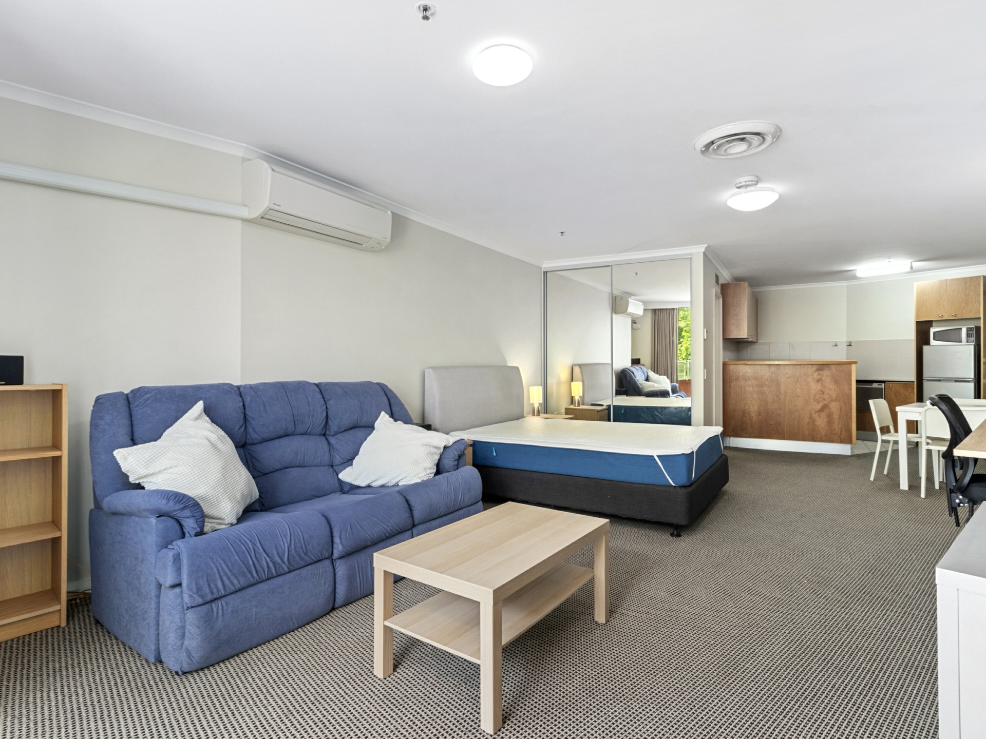 109/2 Akuna Street, City