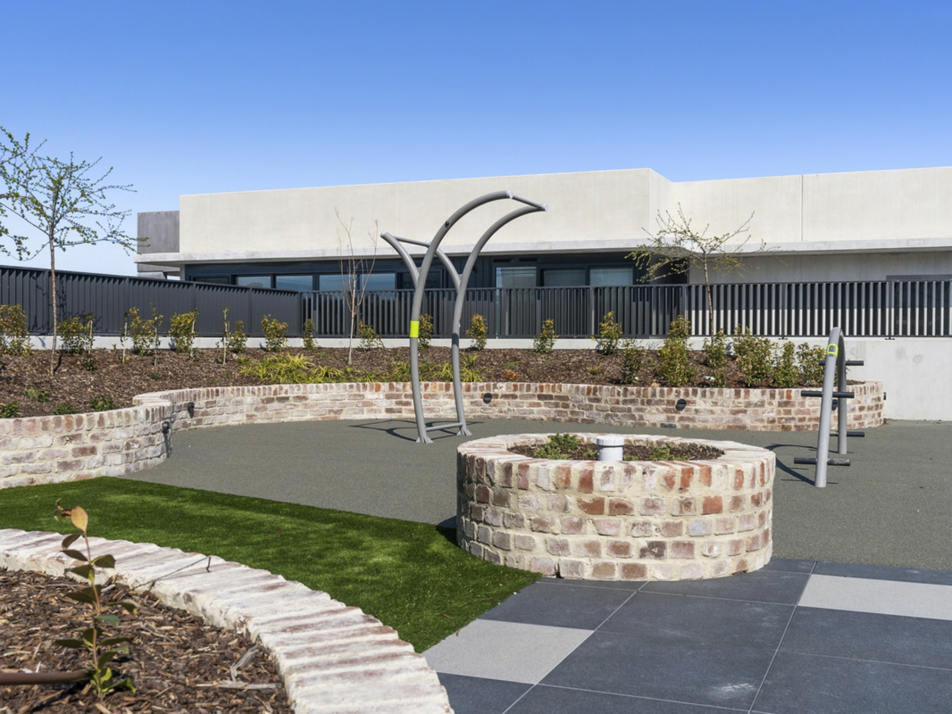 230/2 Anzac Park, CAMPBELL