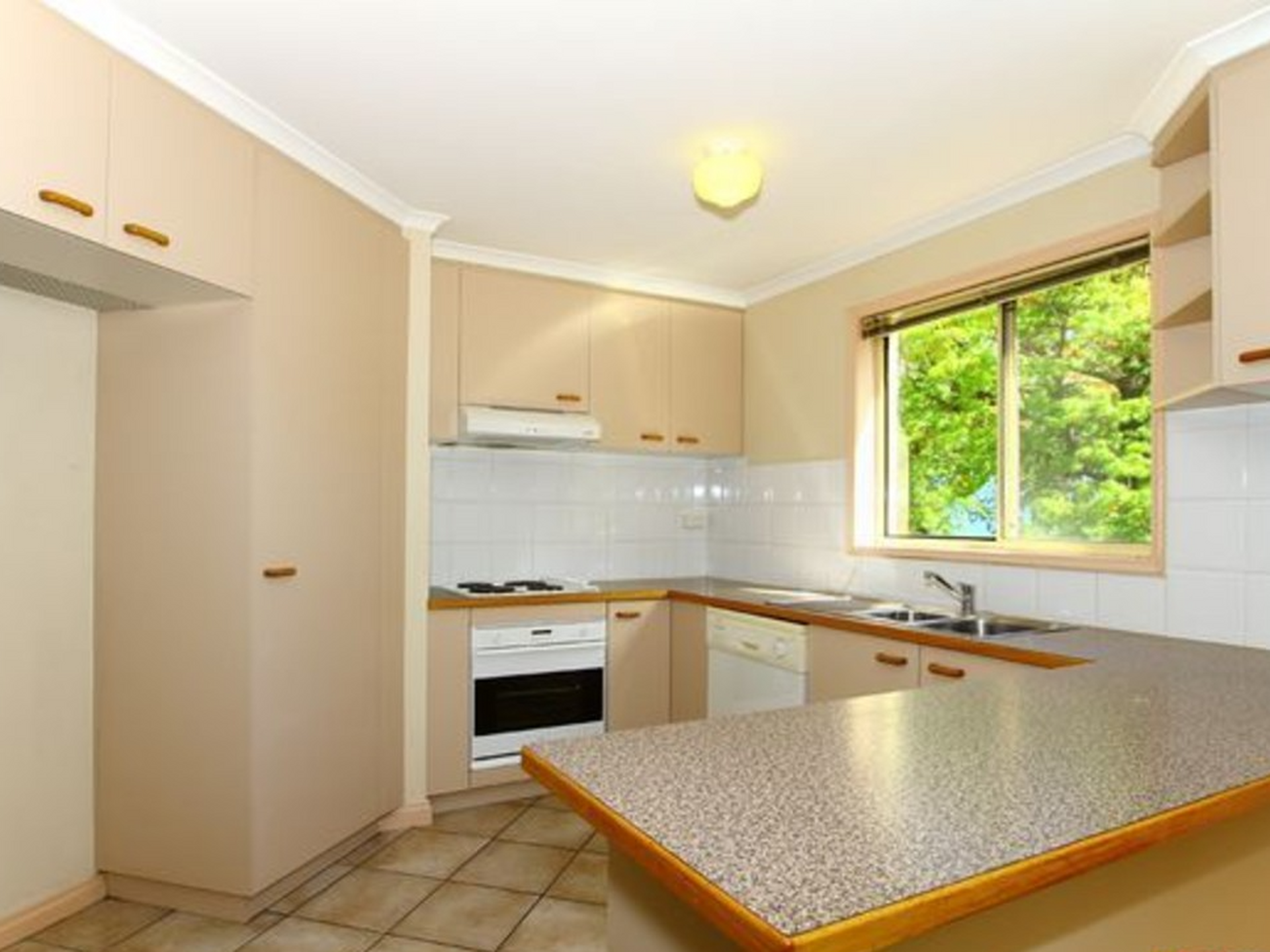 40/40 Torrens Street, BRADDON