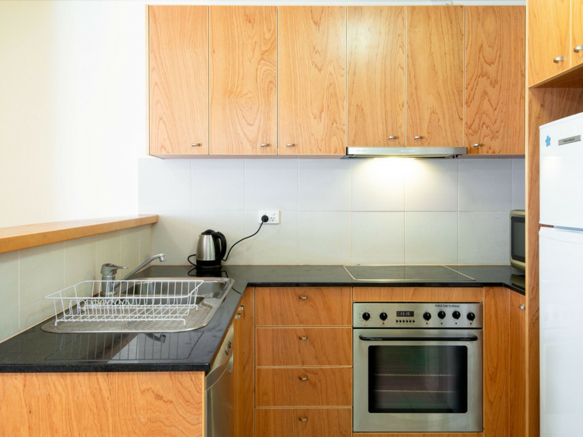 220/2 Akuna Street, CITY
