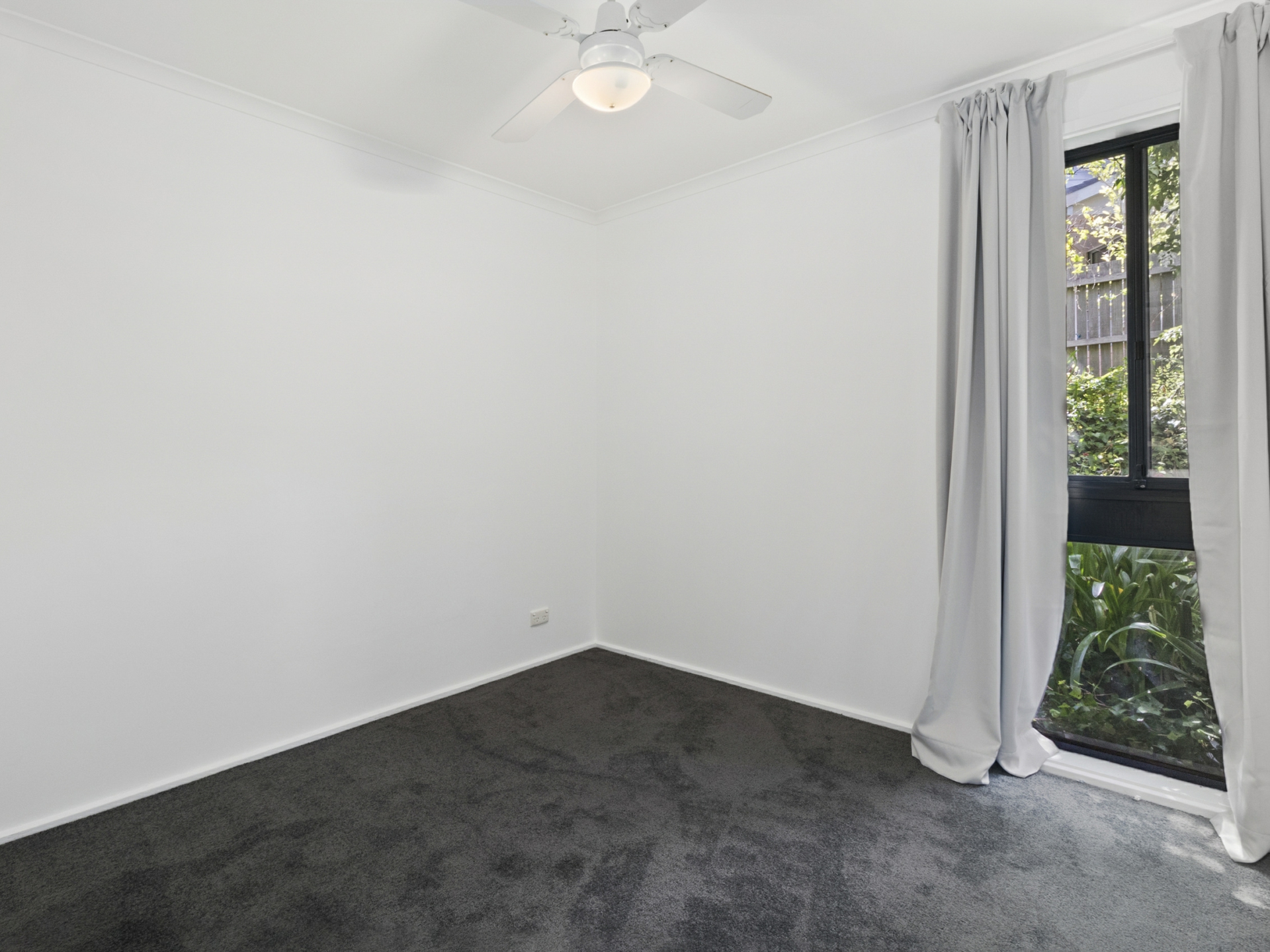 9 Hair Place, KAMBAH