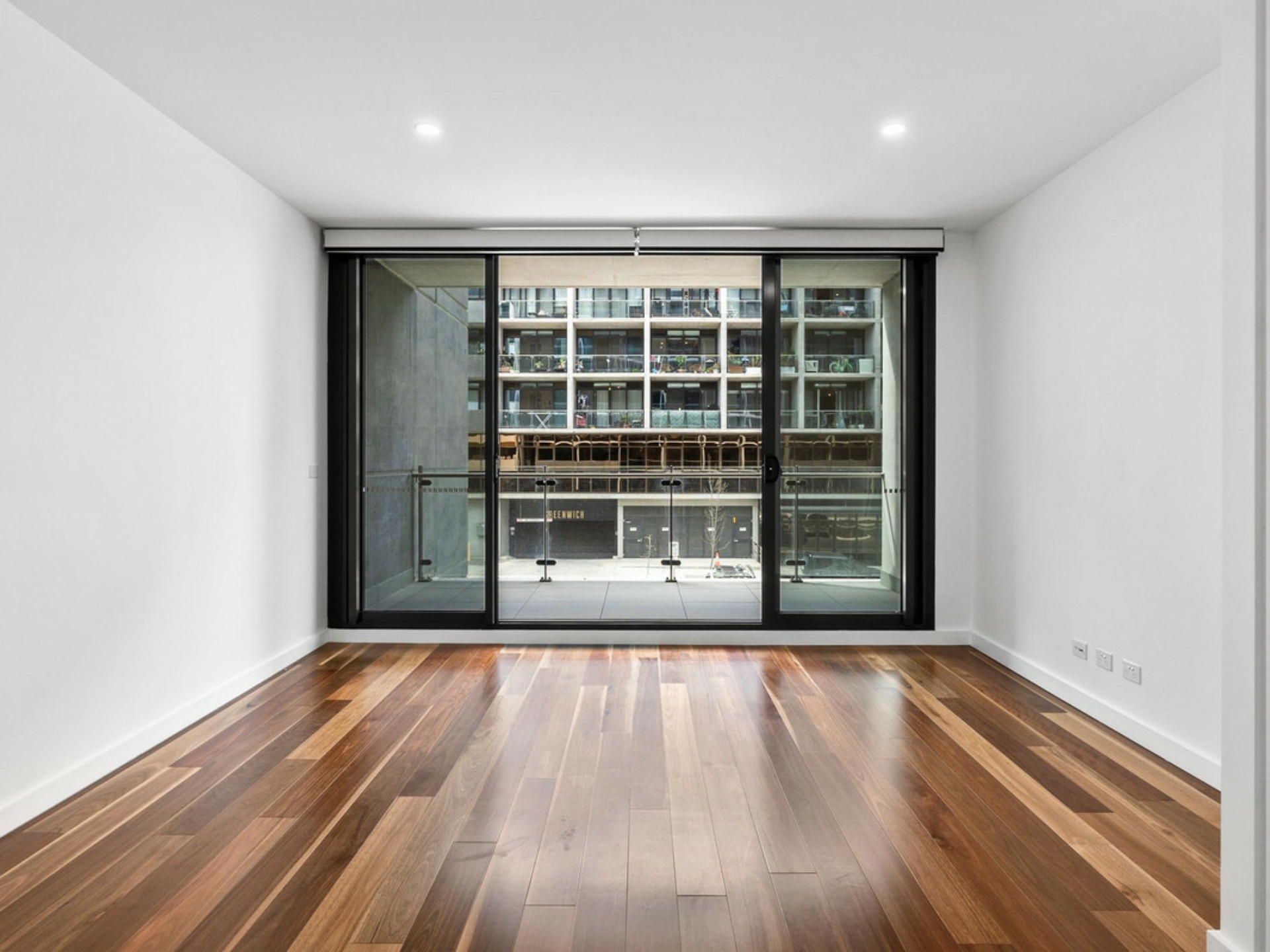 109/4 Anzac Park, CAMPBELL