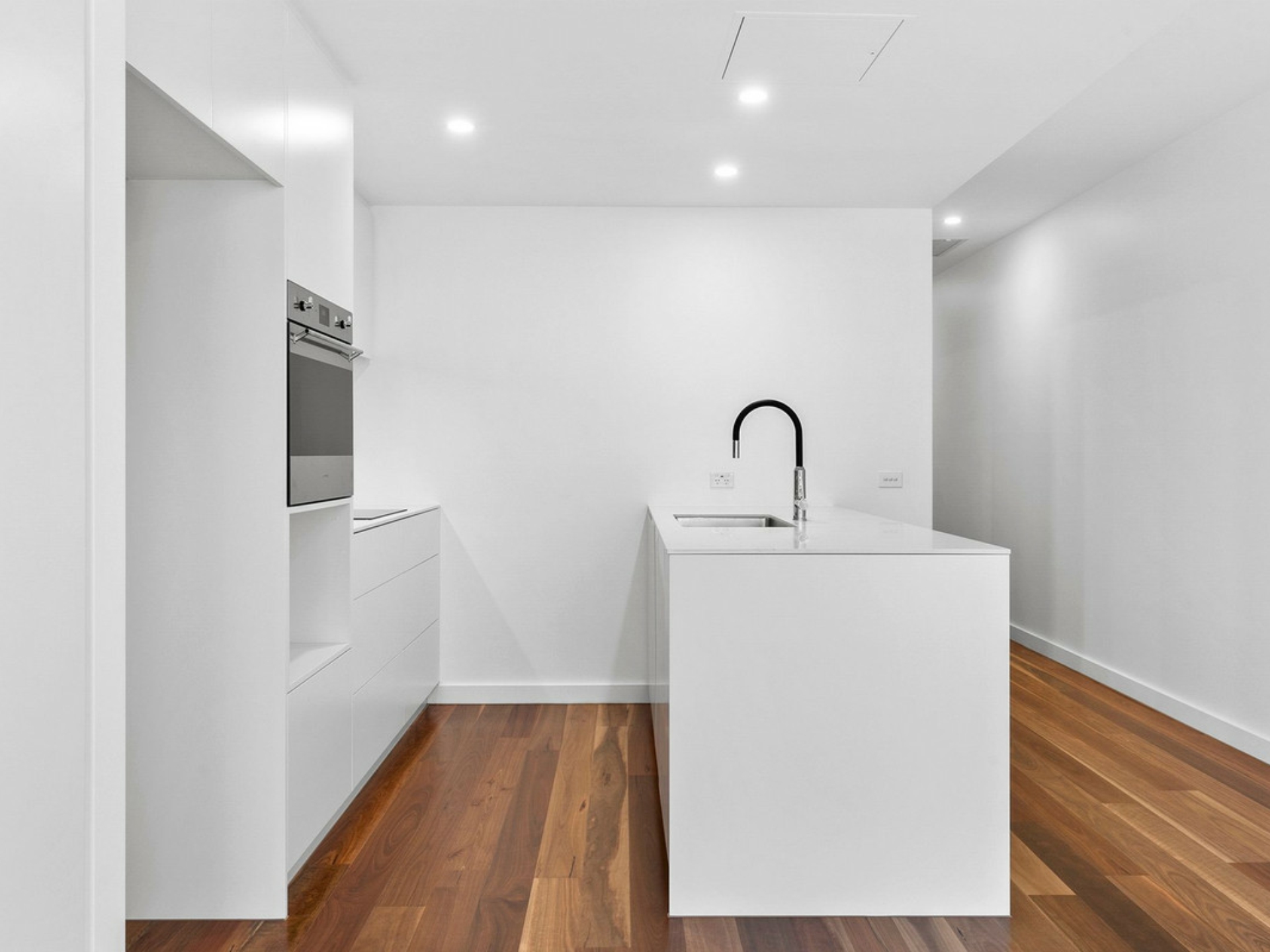 109/4 Anzac Park, CAMPBELL