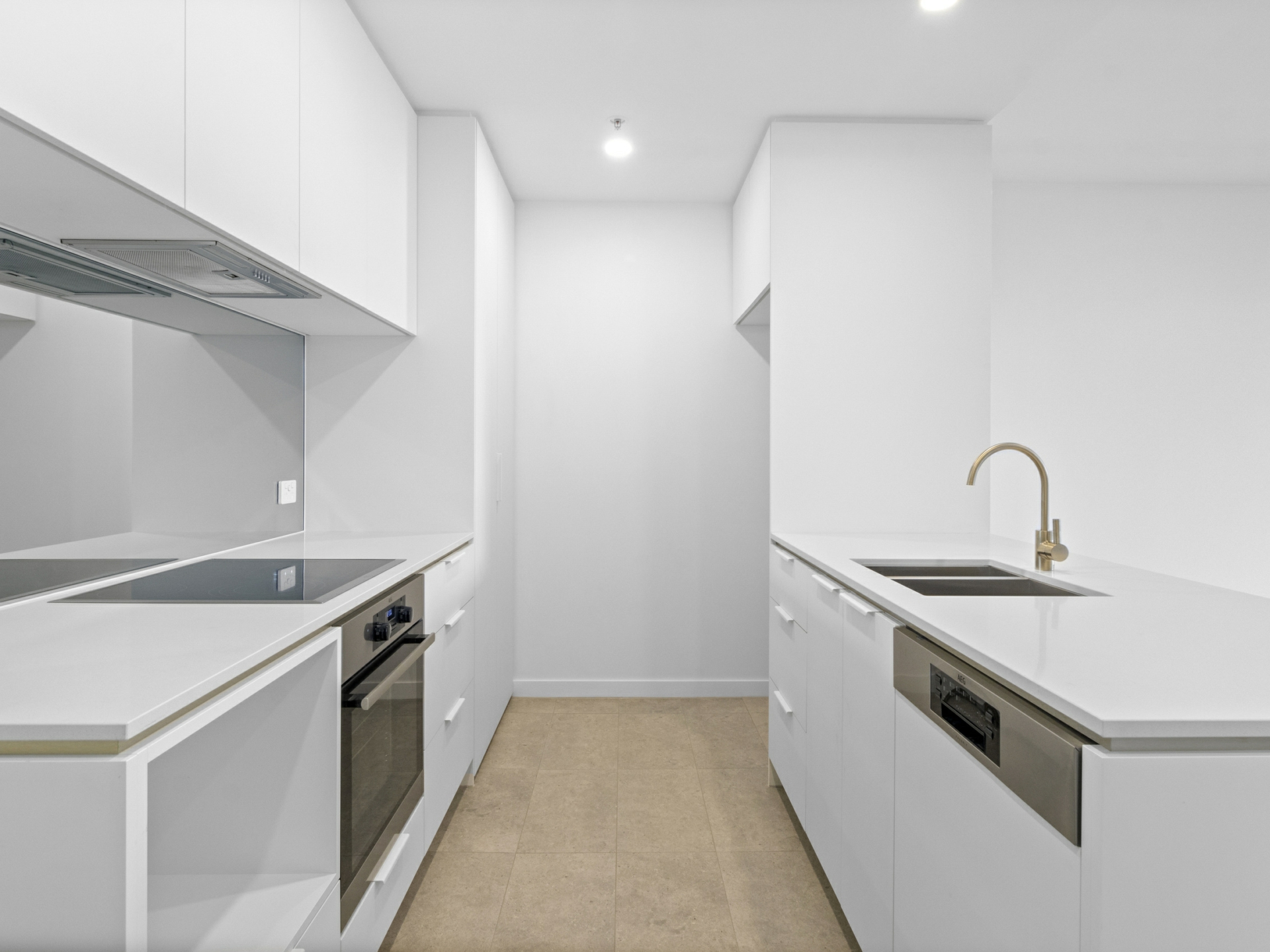 210/82 Wentworth Avenue, KINGSTON