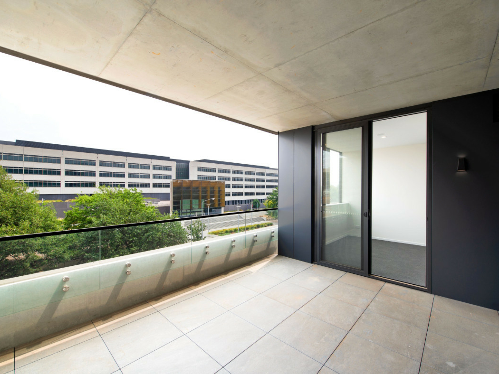 48/81 Constitution Avenue, CAMPBELL