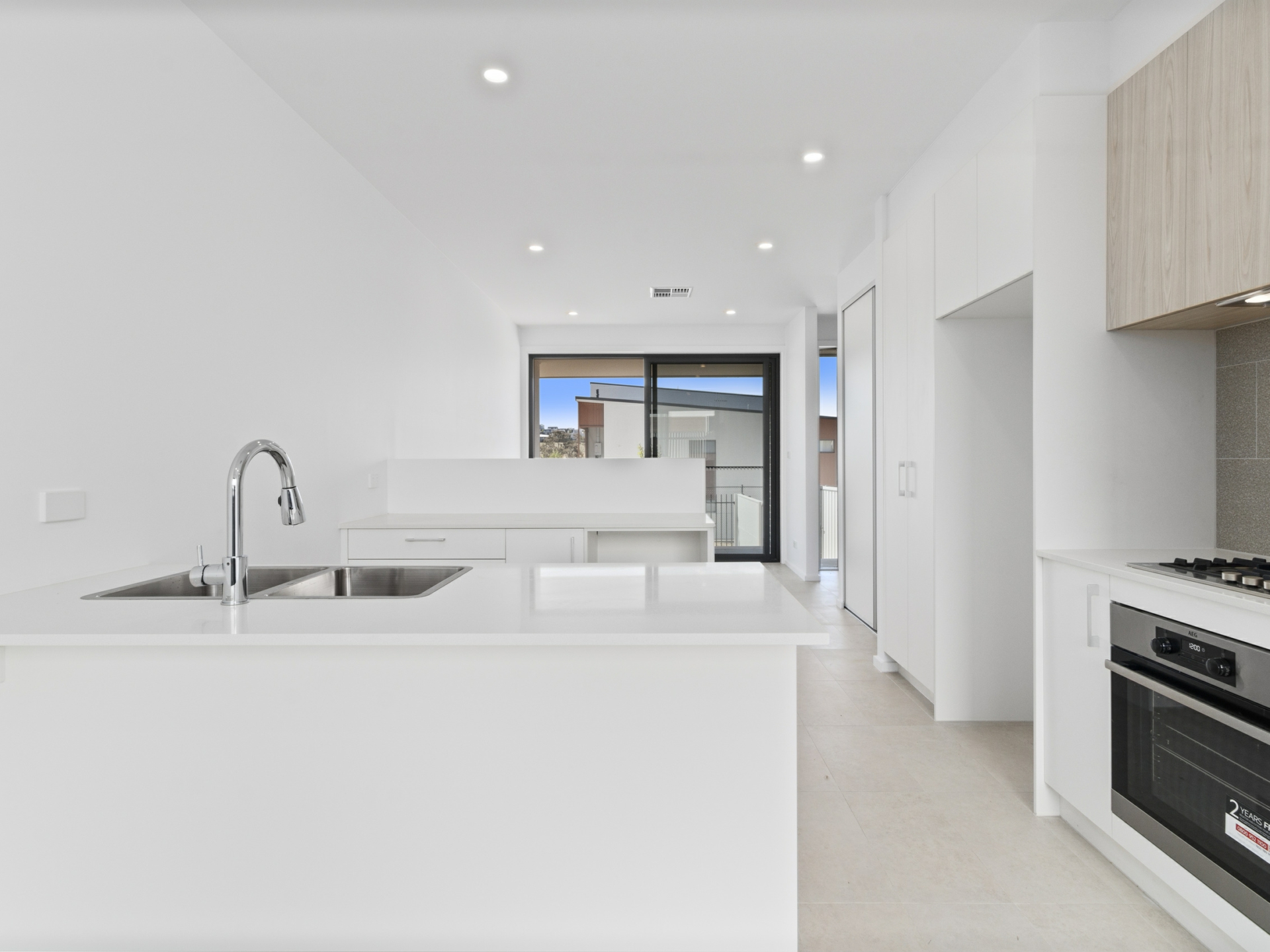 17/221 John Gorton Drive, WRIGHT