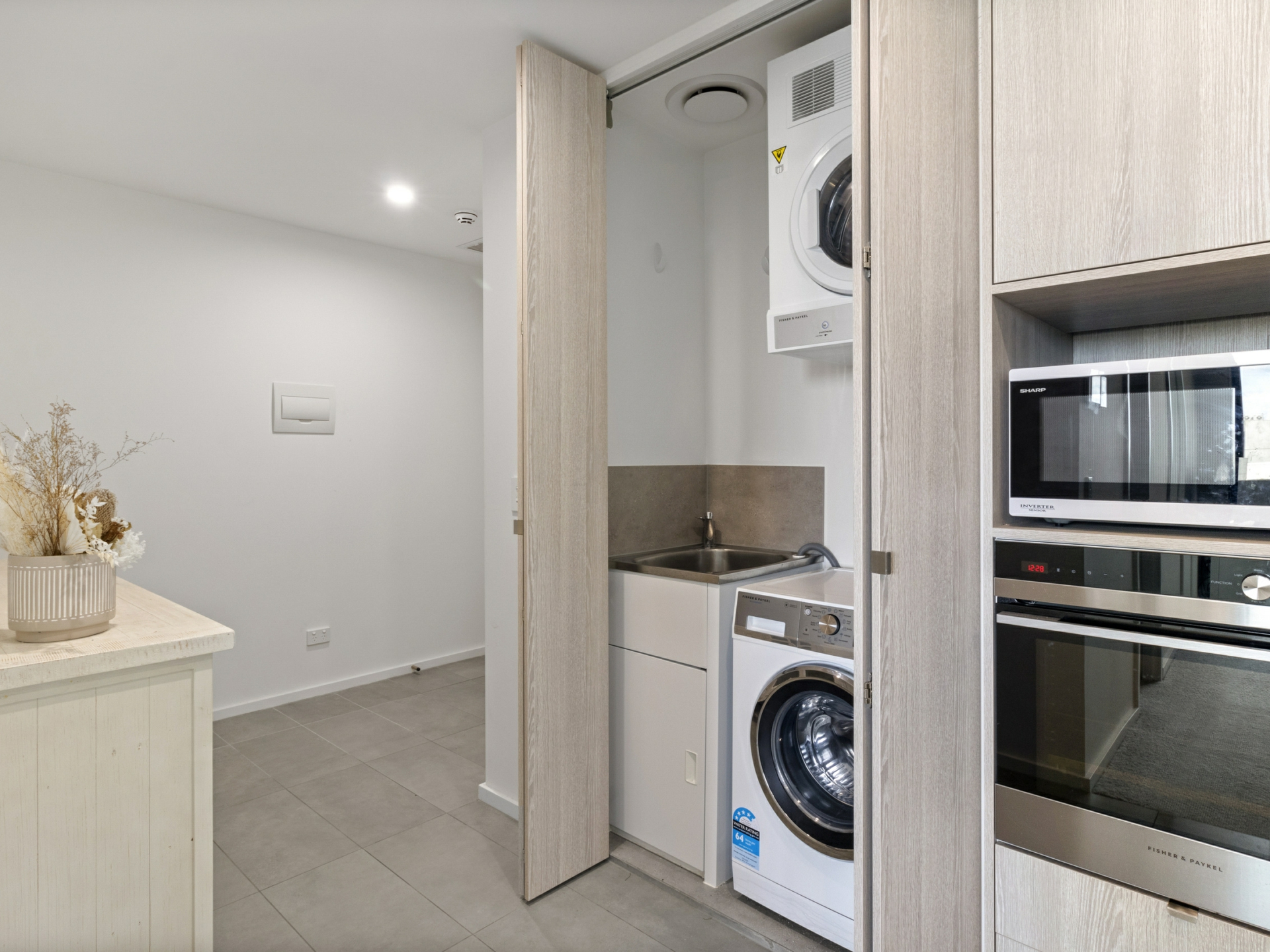 703/253 Northbourne Avenue, LYNEHAM